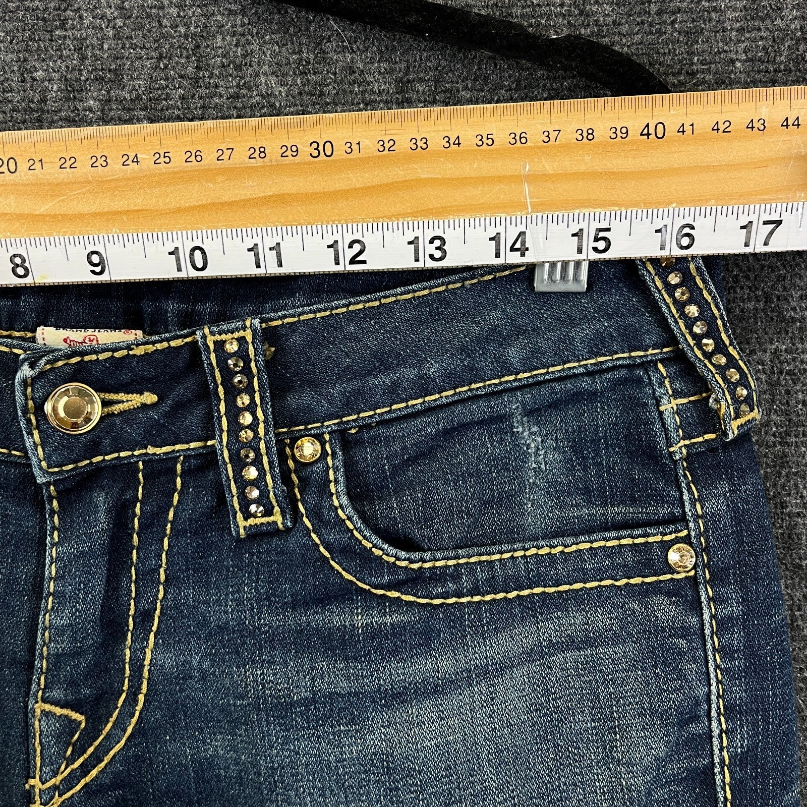 Product photograph [circular:8ef71aea07fe3c9e]