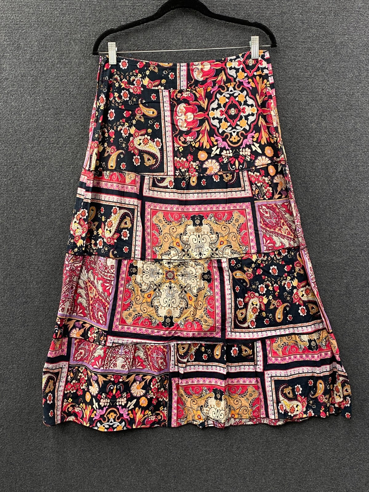 Product photograph [circular:934056ebd777ed48]