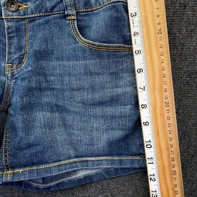 Product photograph [circular:69d6055c47bada18]