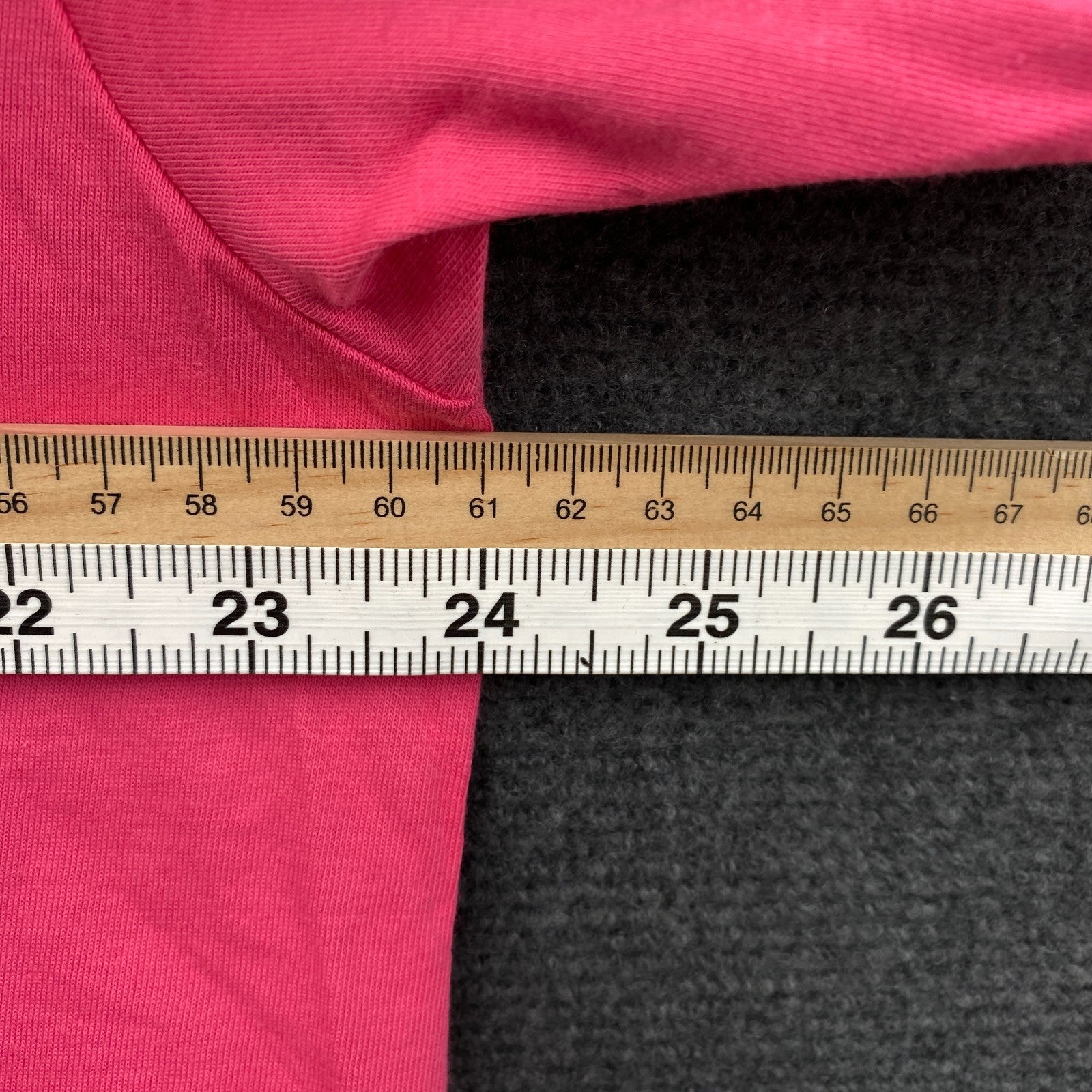 Product photograph [circular:c457f604749a026a]