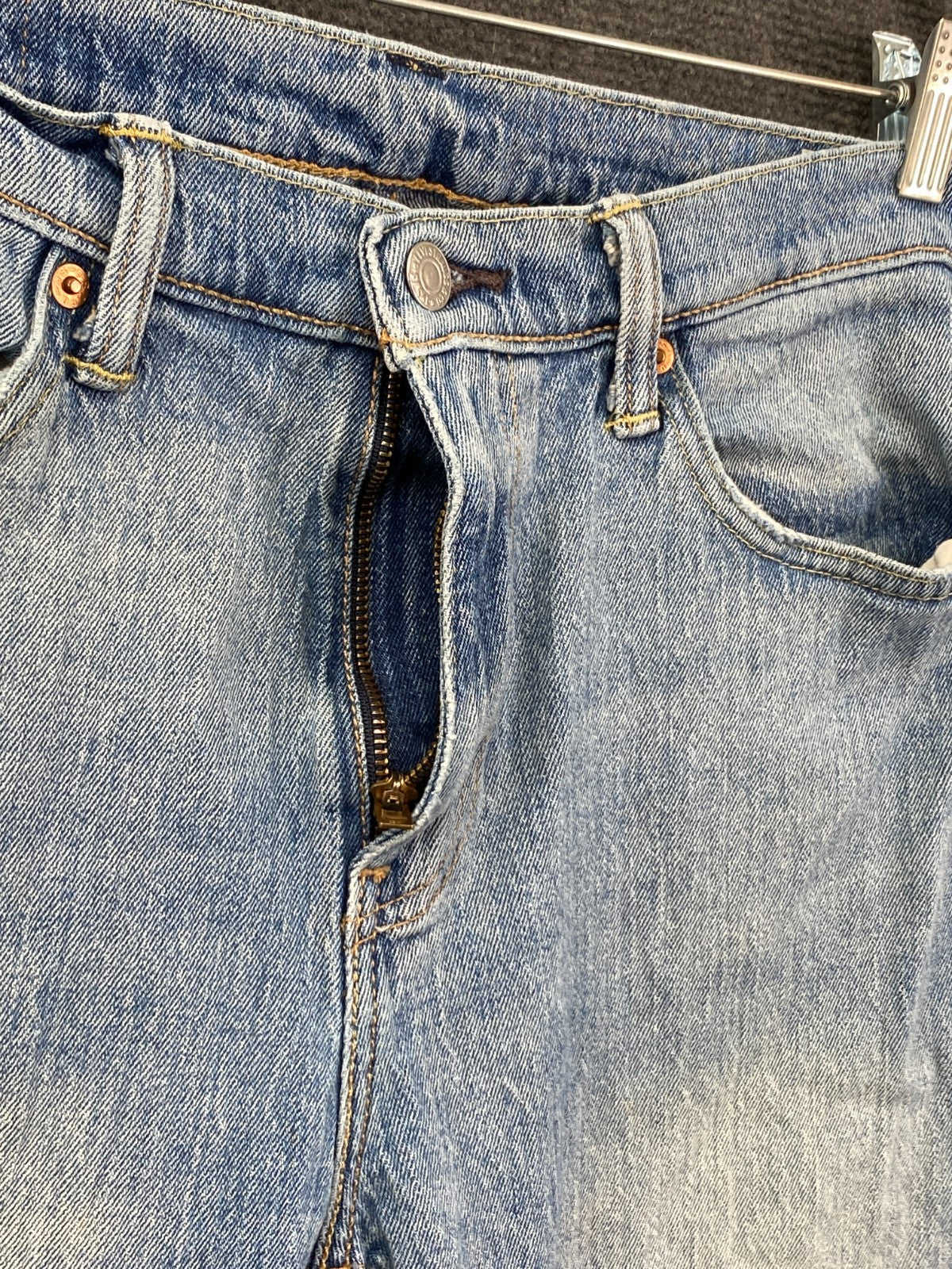 Product photograph [circular:a352e115455d7a18]