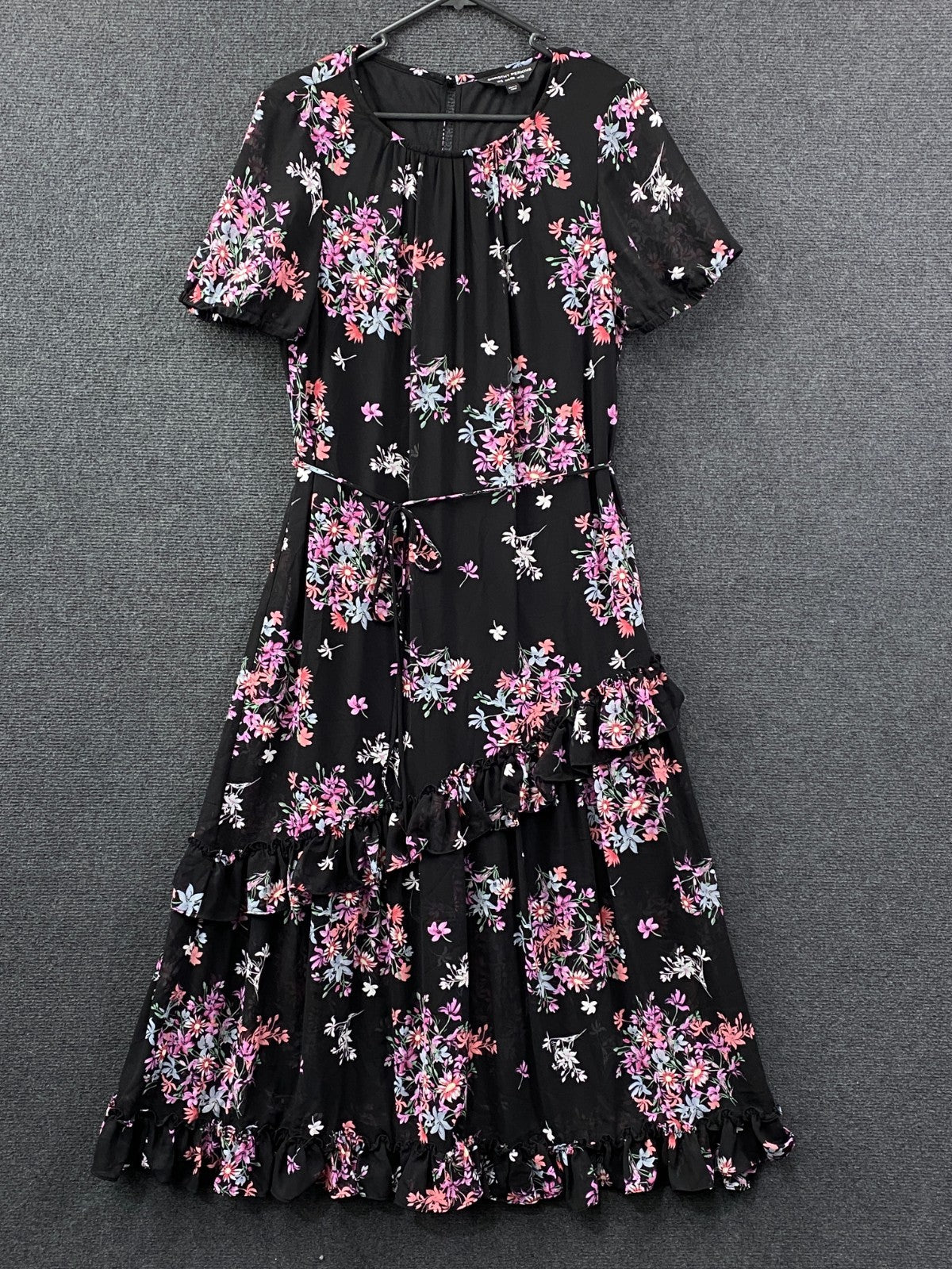 Product photograph [circular:a567616d74454ba2]