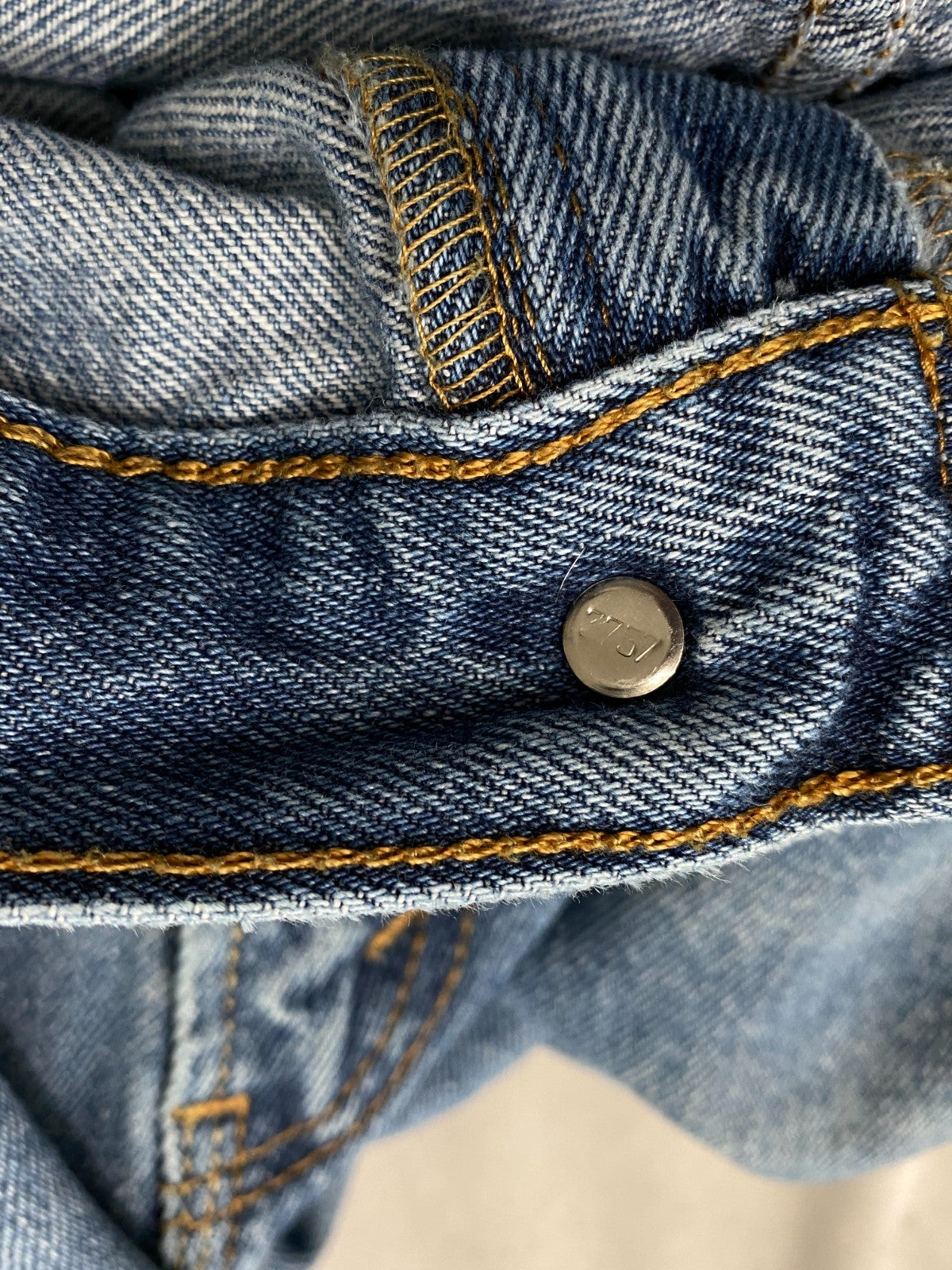 Product photograph [circular:89911906c37fc9ee]