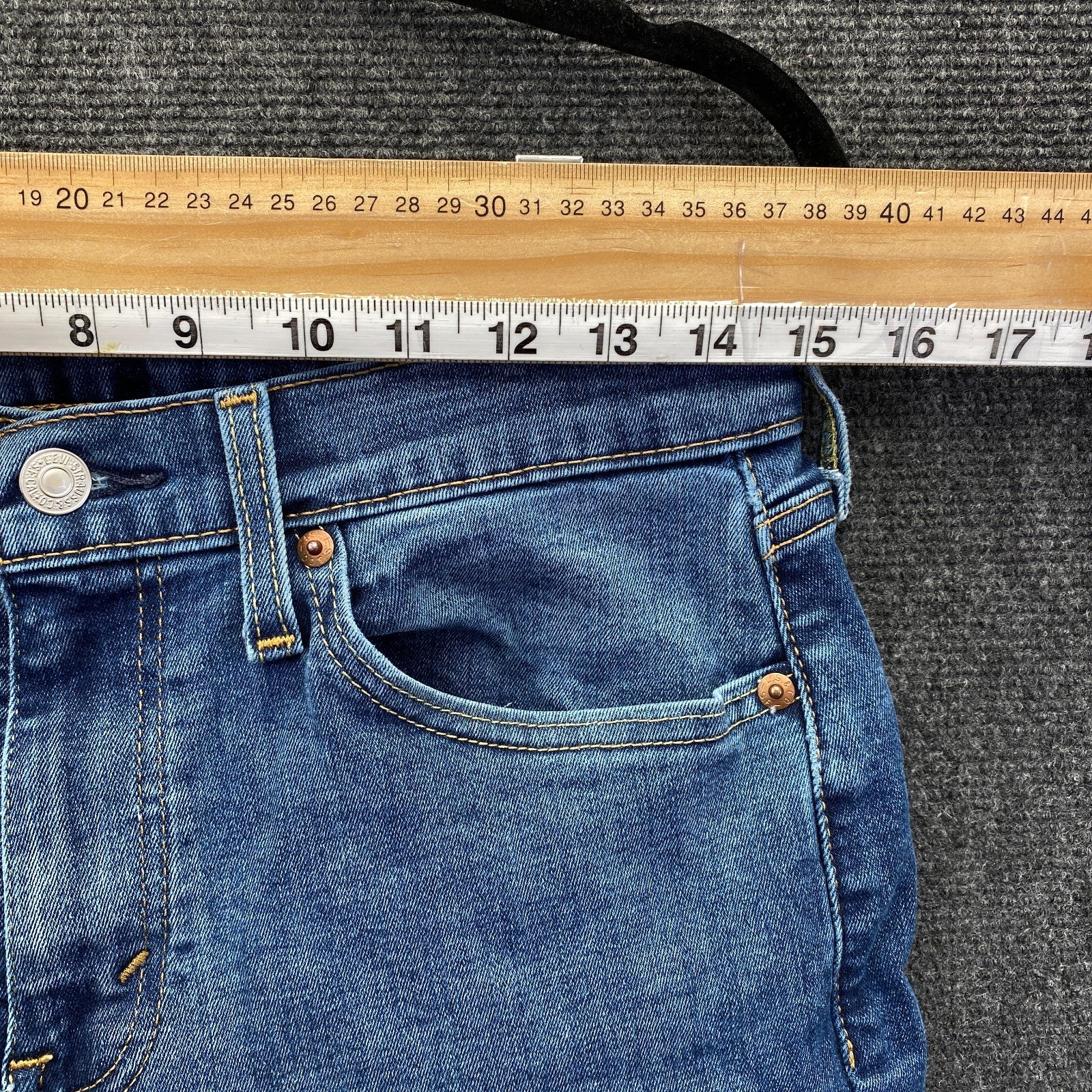 Product photograph [circular:1a9c185fb2ab692e]