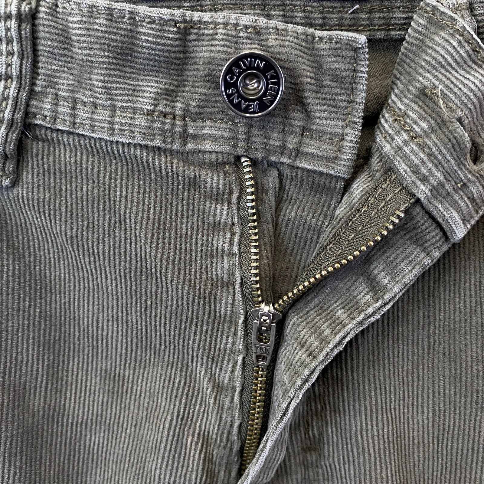 Product photograph [circular:fbe9569971351ed0]