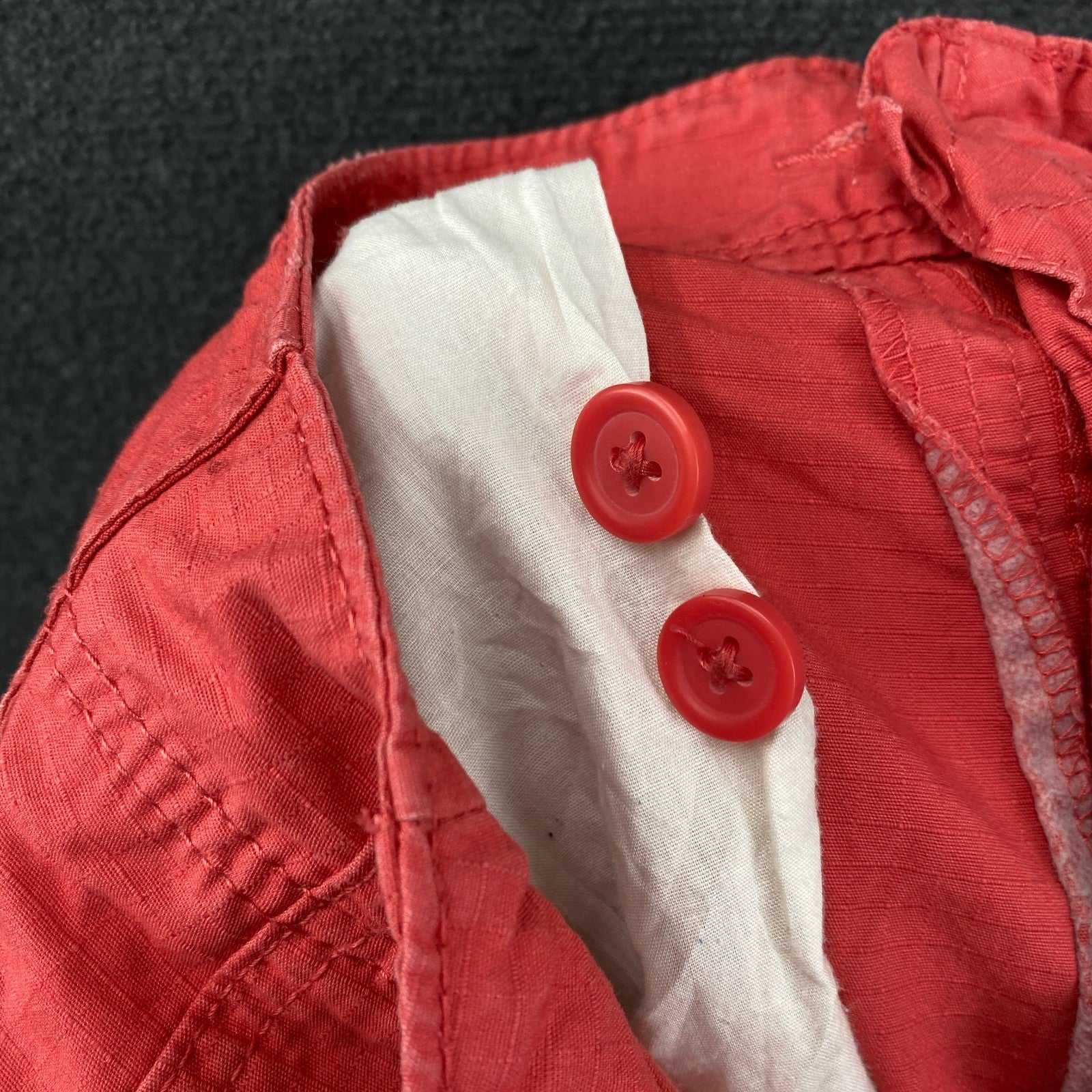 Product photograph [circular:6a0e77249abea8de]
