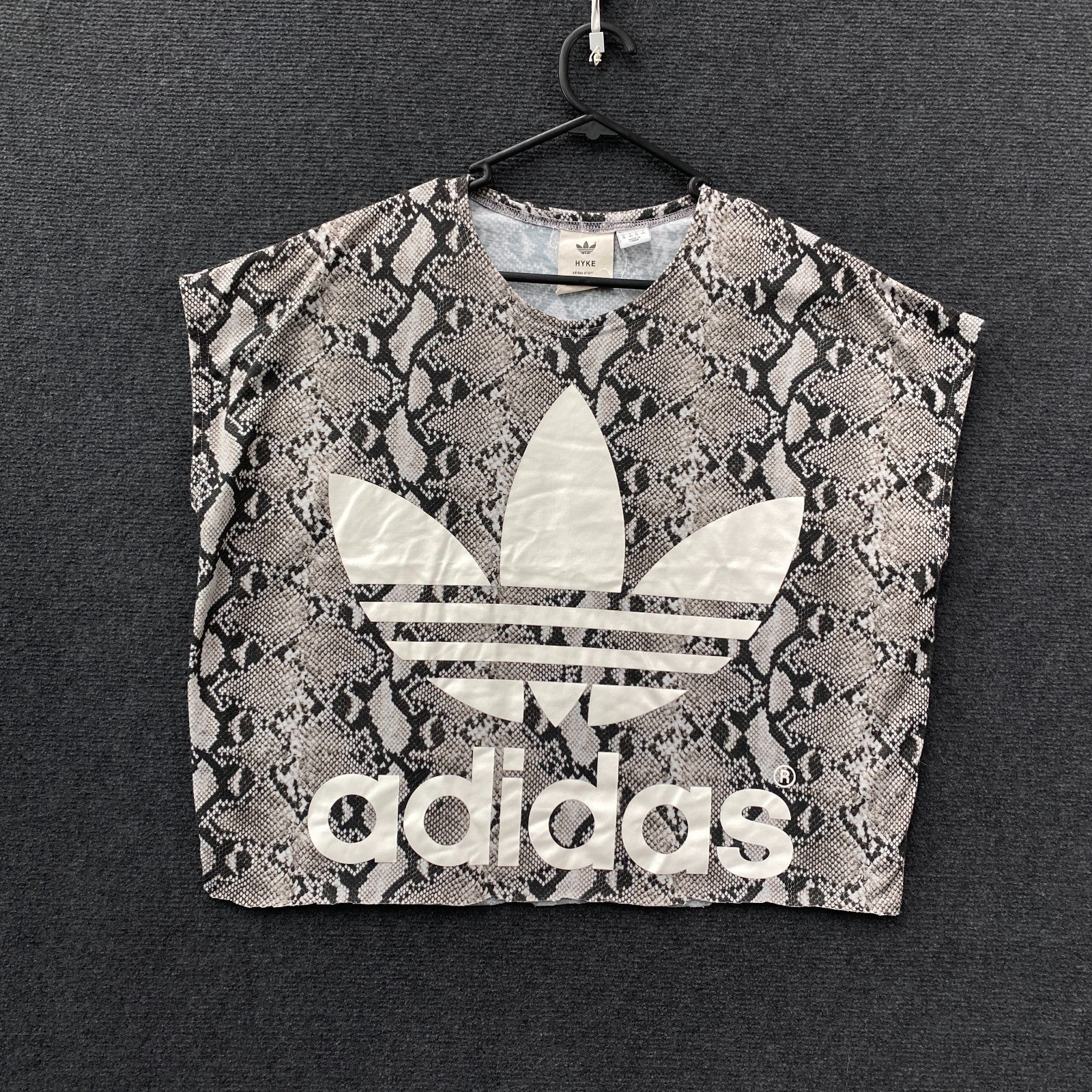 Product photograph [circular:50da55723c83b8bd]