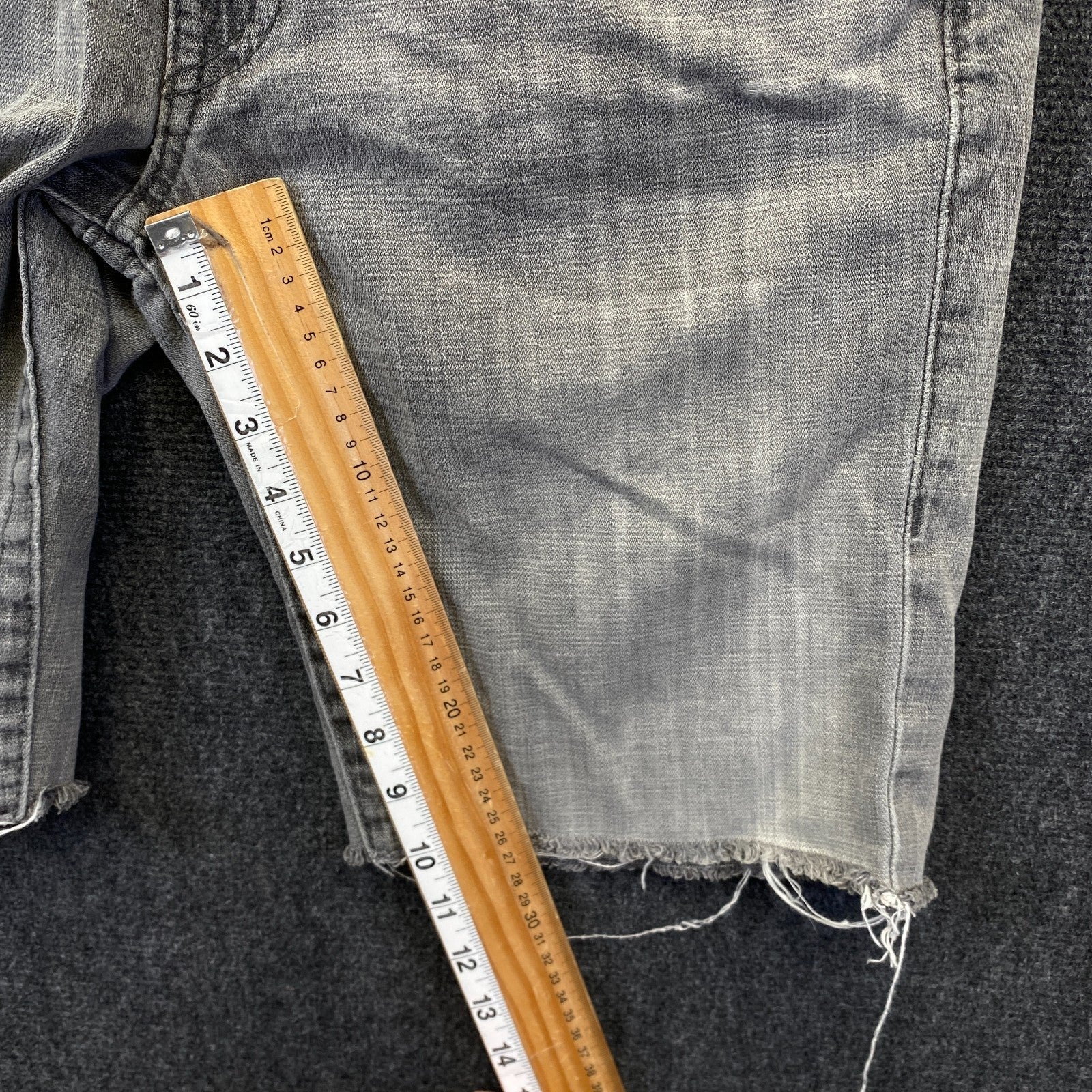 Product photograph [circular:212139749c975411]
