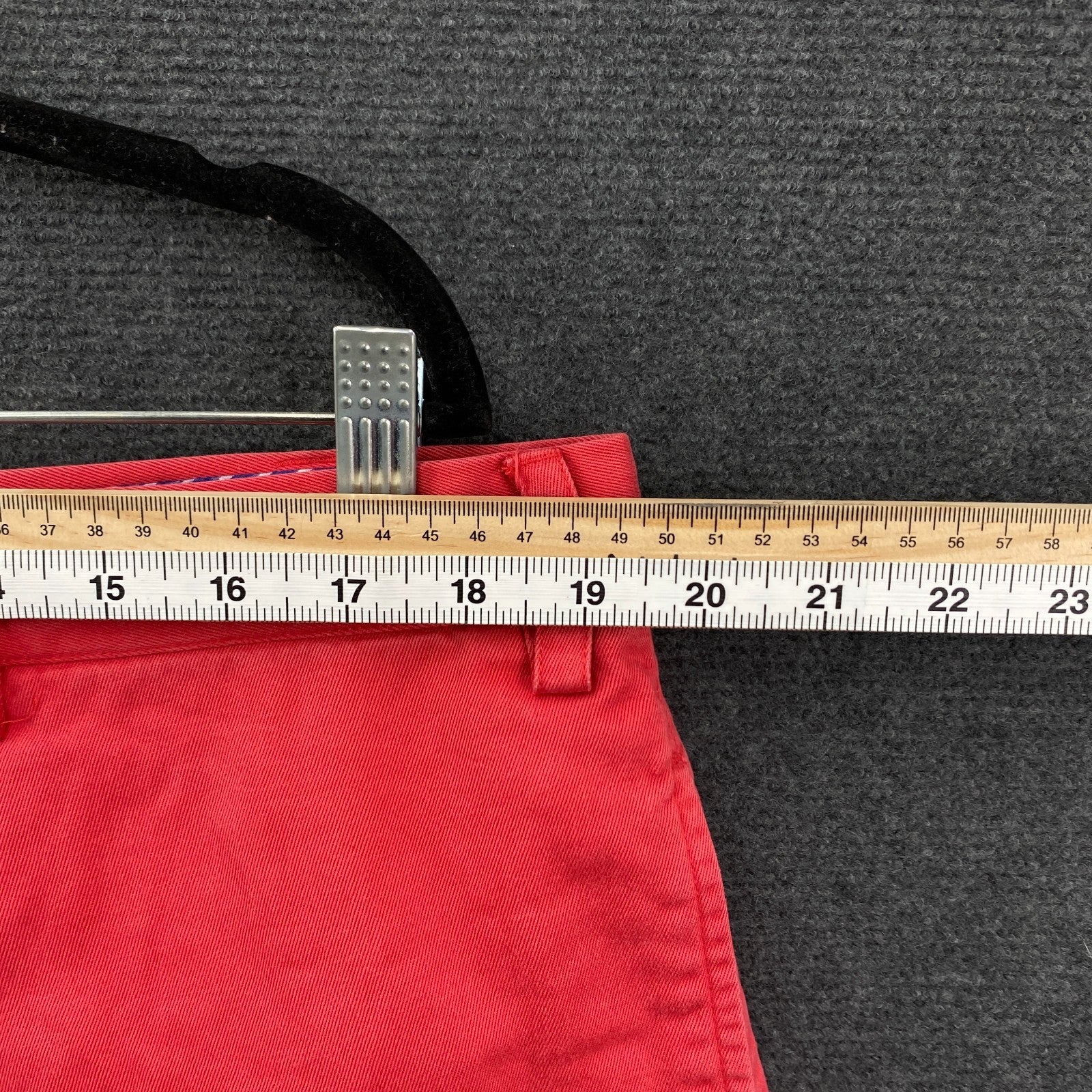 Product photograph [circular:101c617b2a57c737]