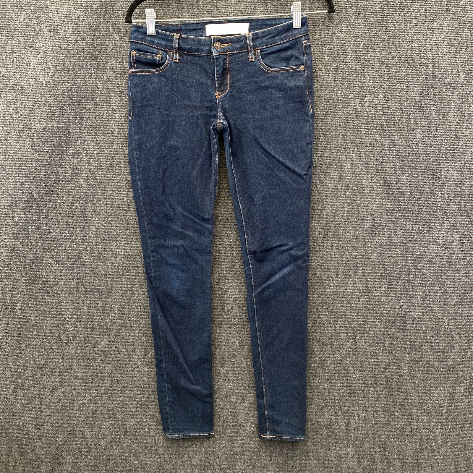 Product photograph [circular:5e82cdd0eb84662f]