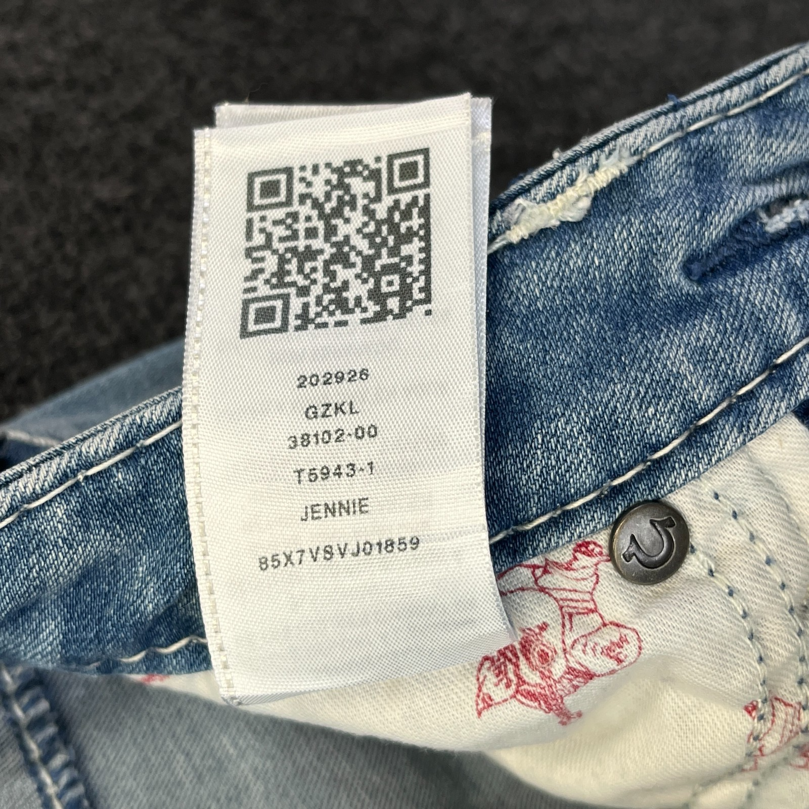 Product photograph [circular:8205ac034b34d25f]