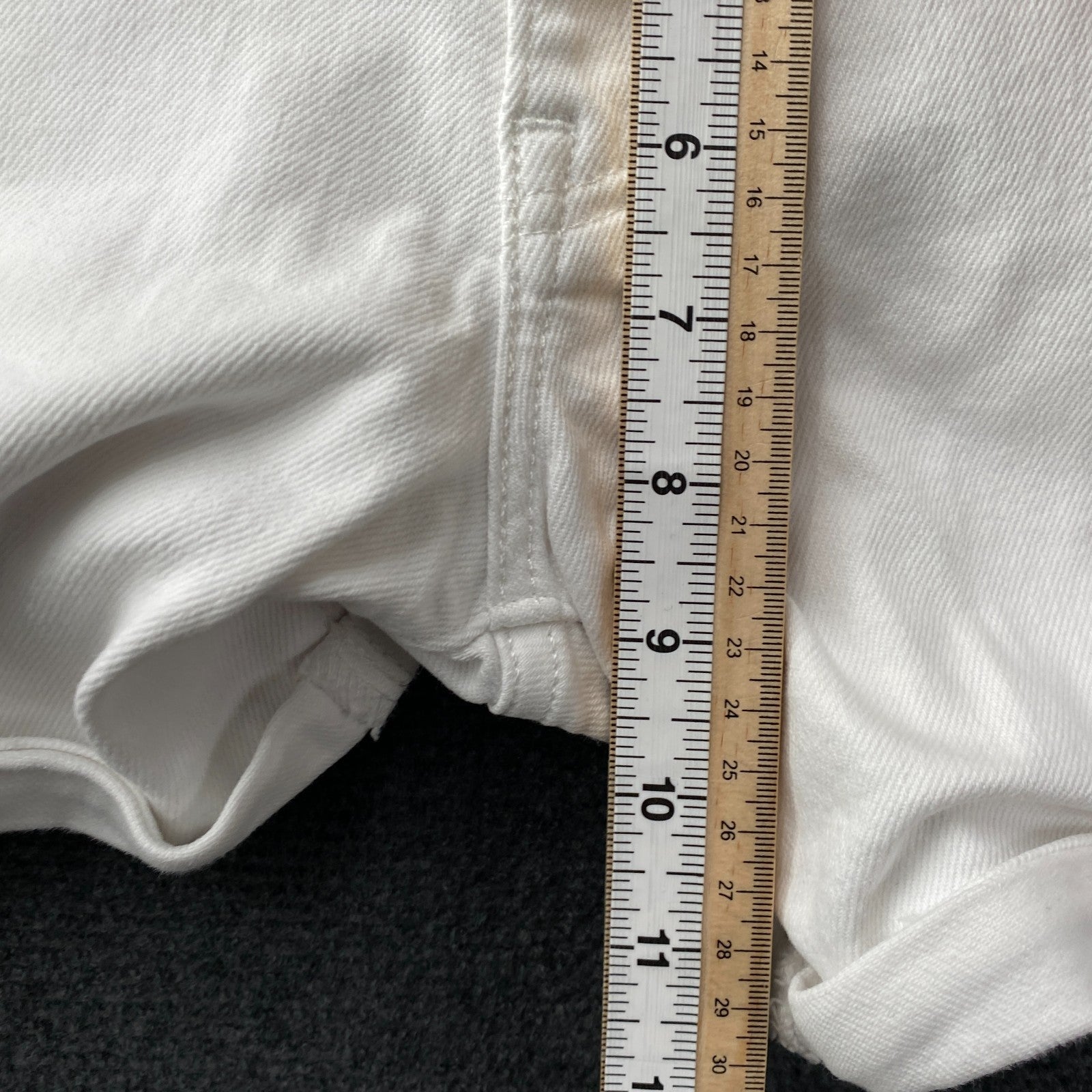 Product photograph [circular:ad4e596d58cb1123]