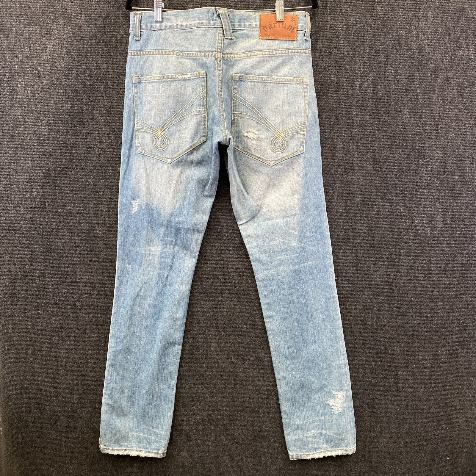 Product photograph [circular:b57e2ded935fa927]