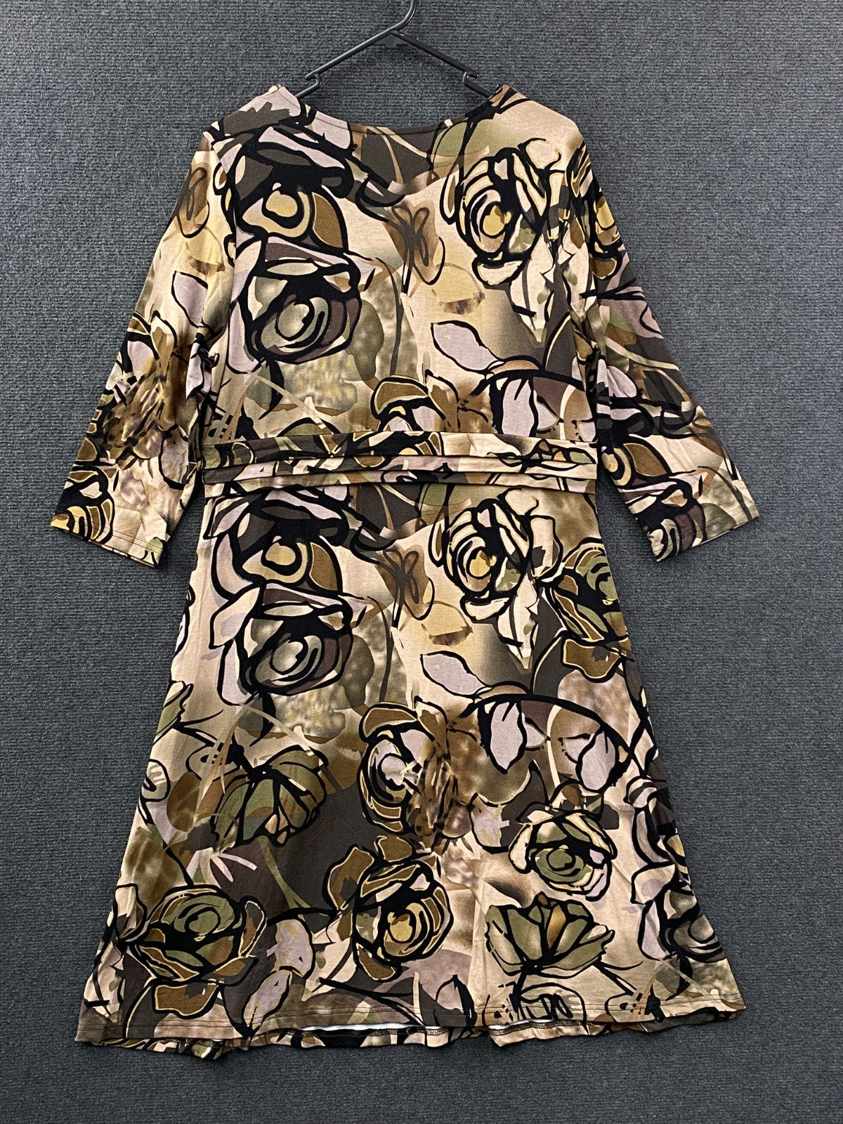 Product photograph [circular:2117e833bddf81bc]