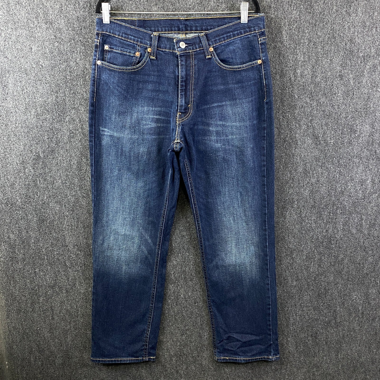 Product photograph [circular:0a7195b14a666de7]