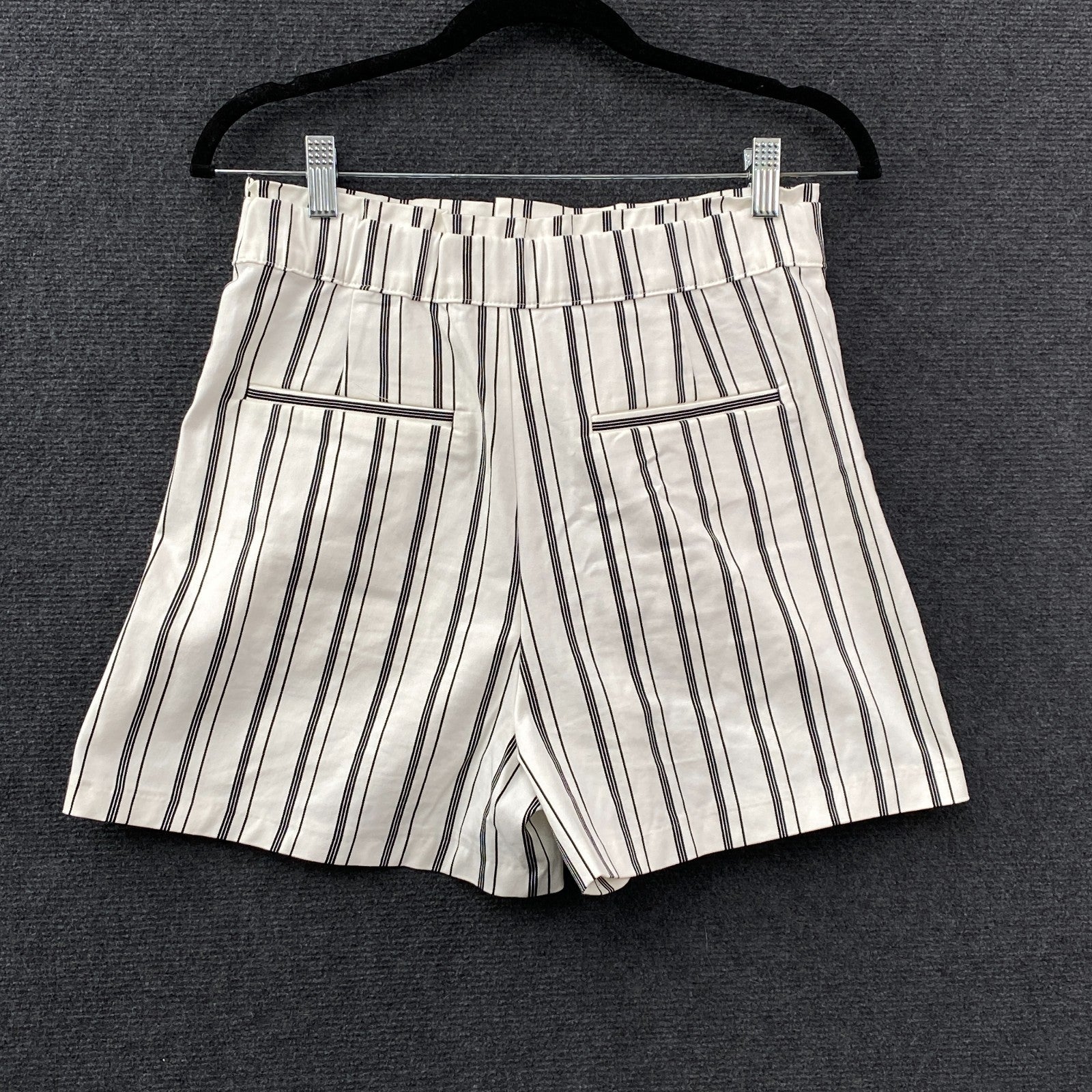 Product photograph [circular:3d9a3f203b600f6e]