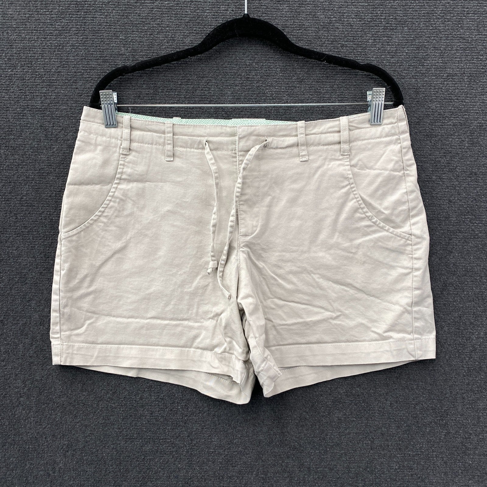 Product photograph [circular:3426f79b8bc84b52]