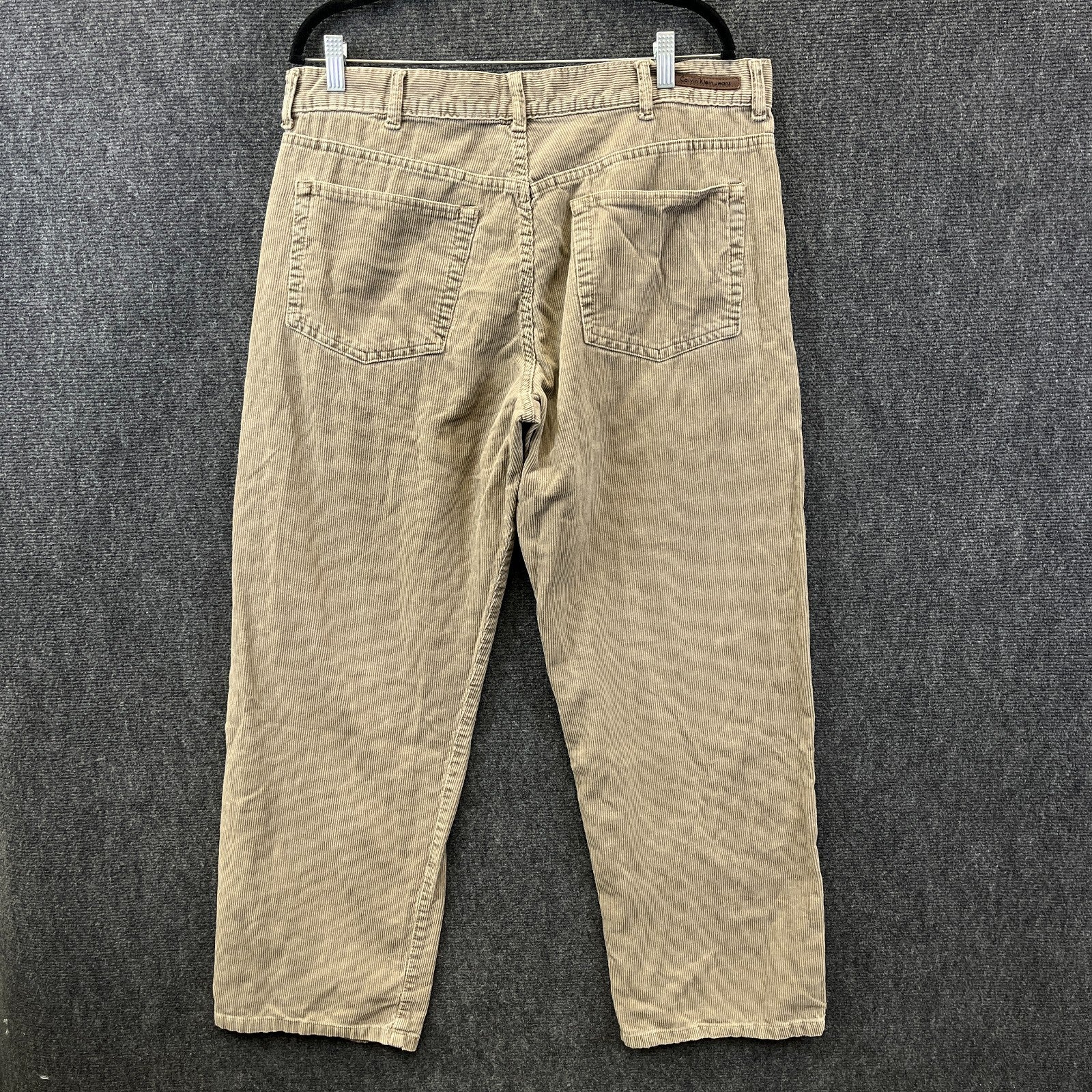 Product photograph [circular:b3a33e6ad683250d]