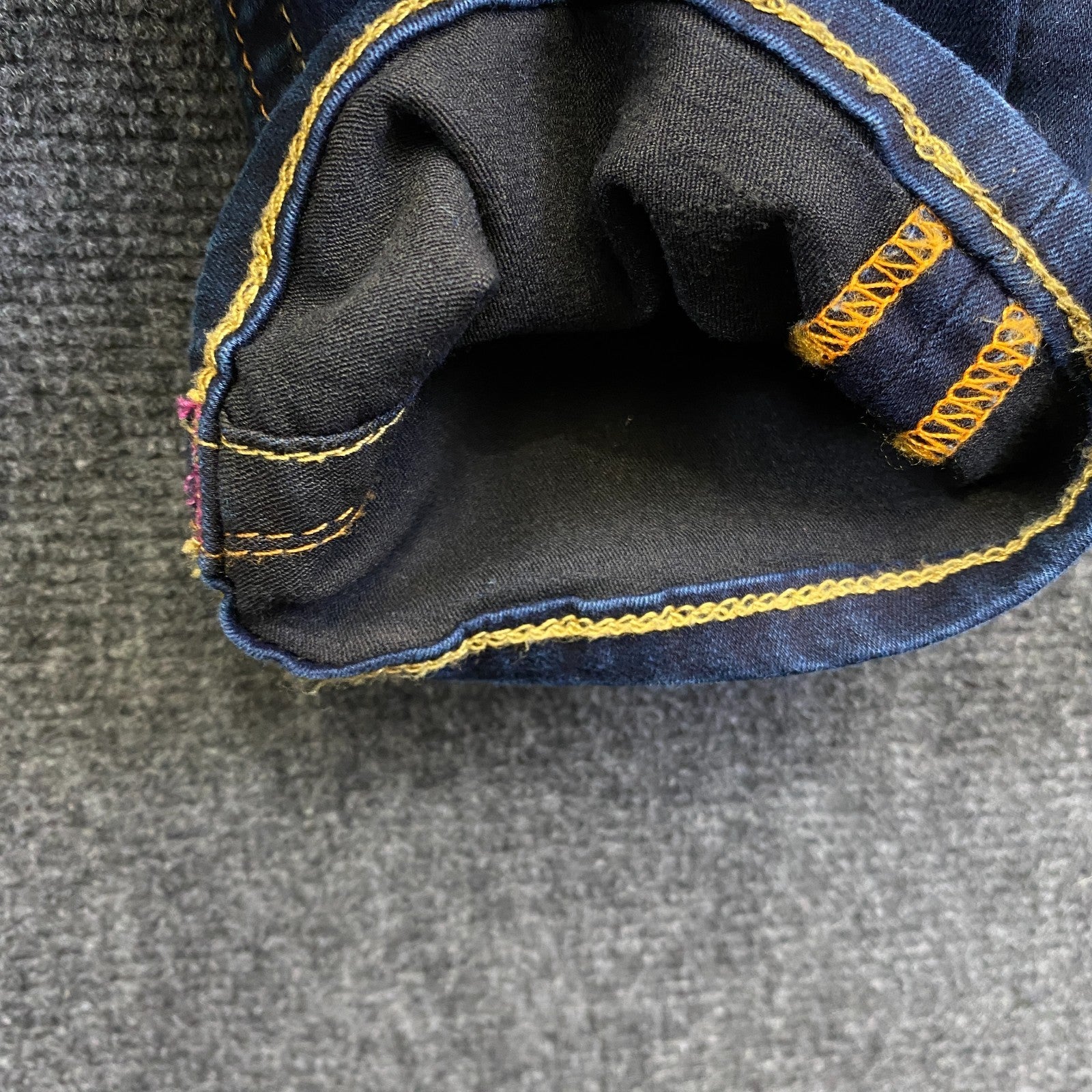 Product photograph [circular:a39e25e37def7acb]
