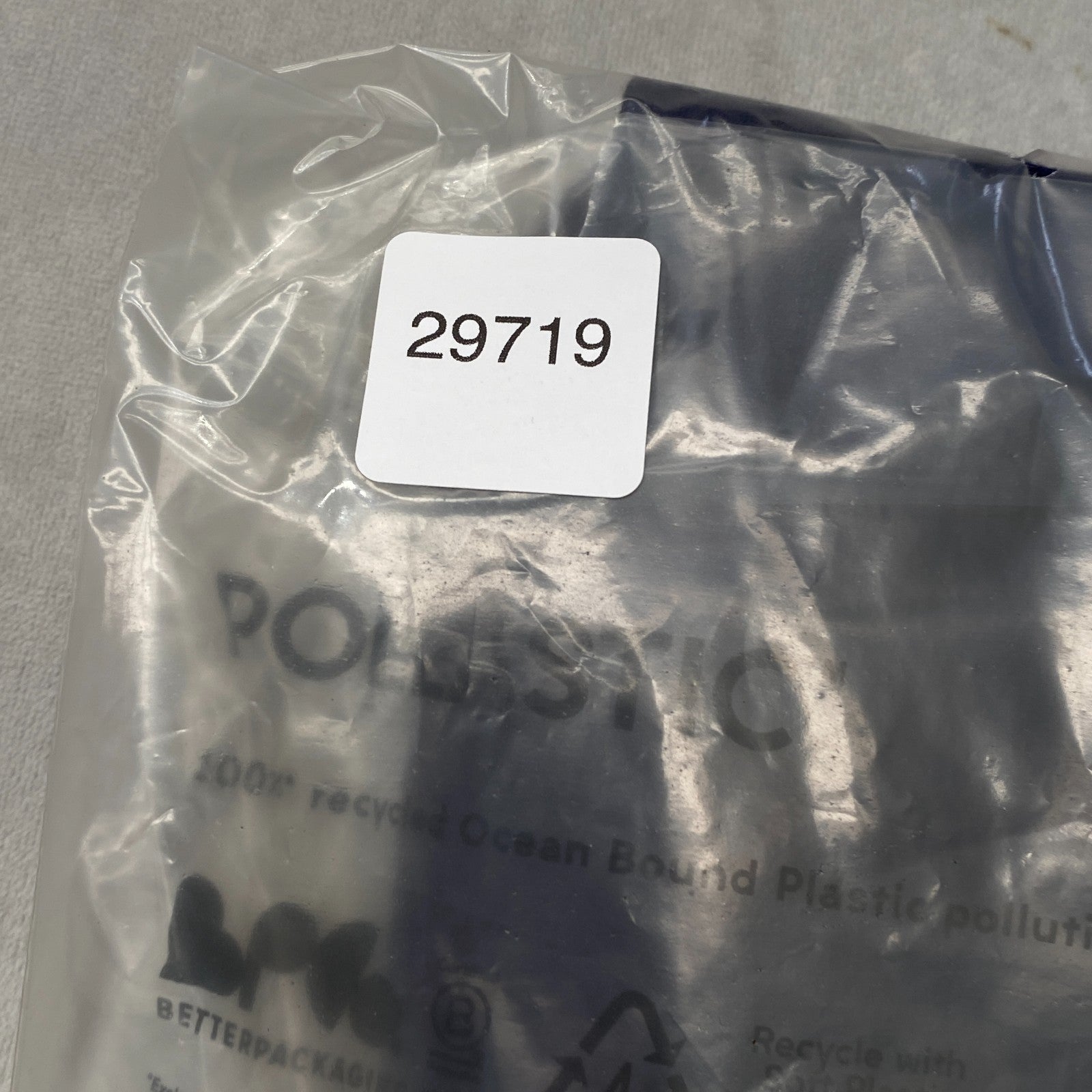 Product photograph [circular:c606d5c746e183ba]