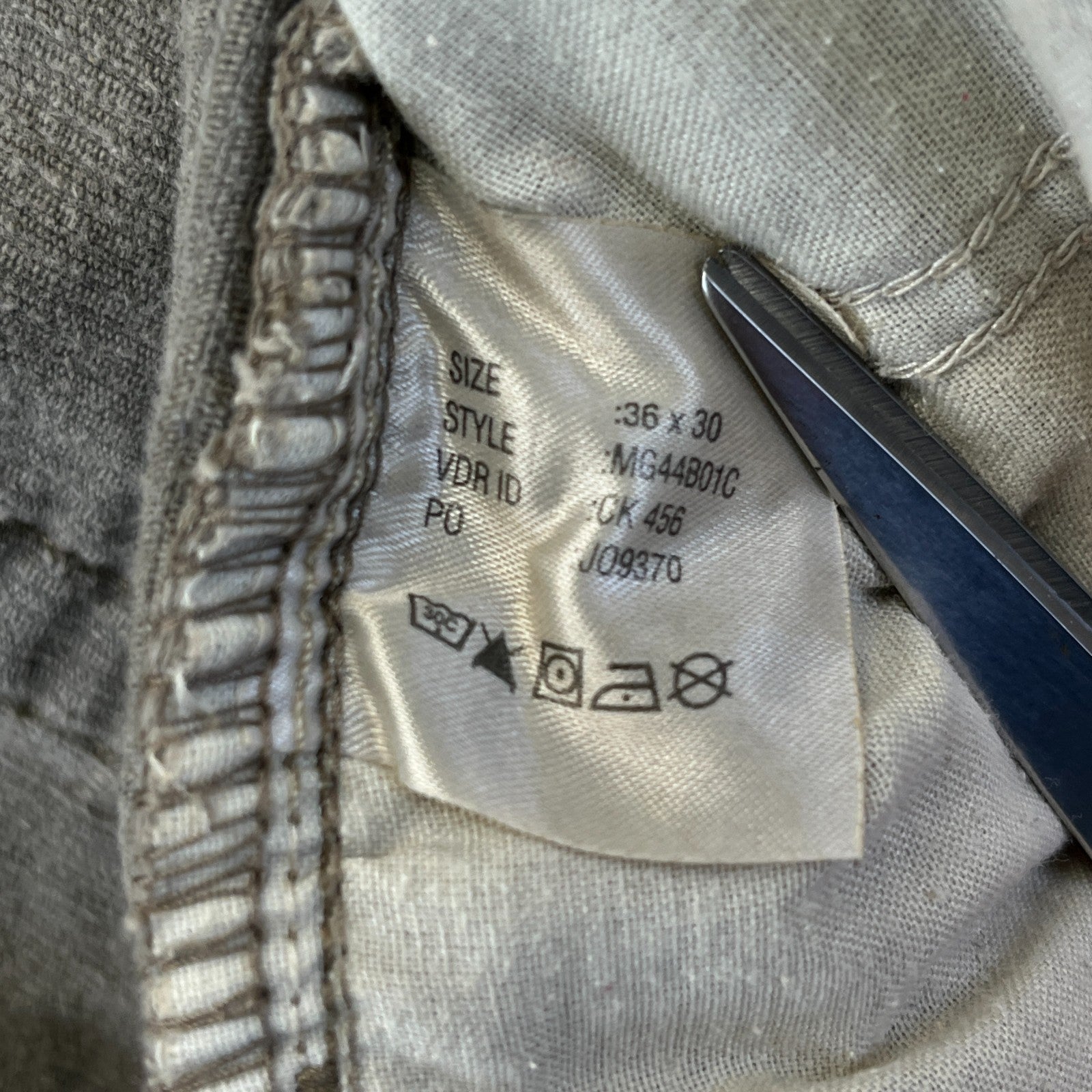 Product photograph [circular:f3b90e093864eb44]