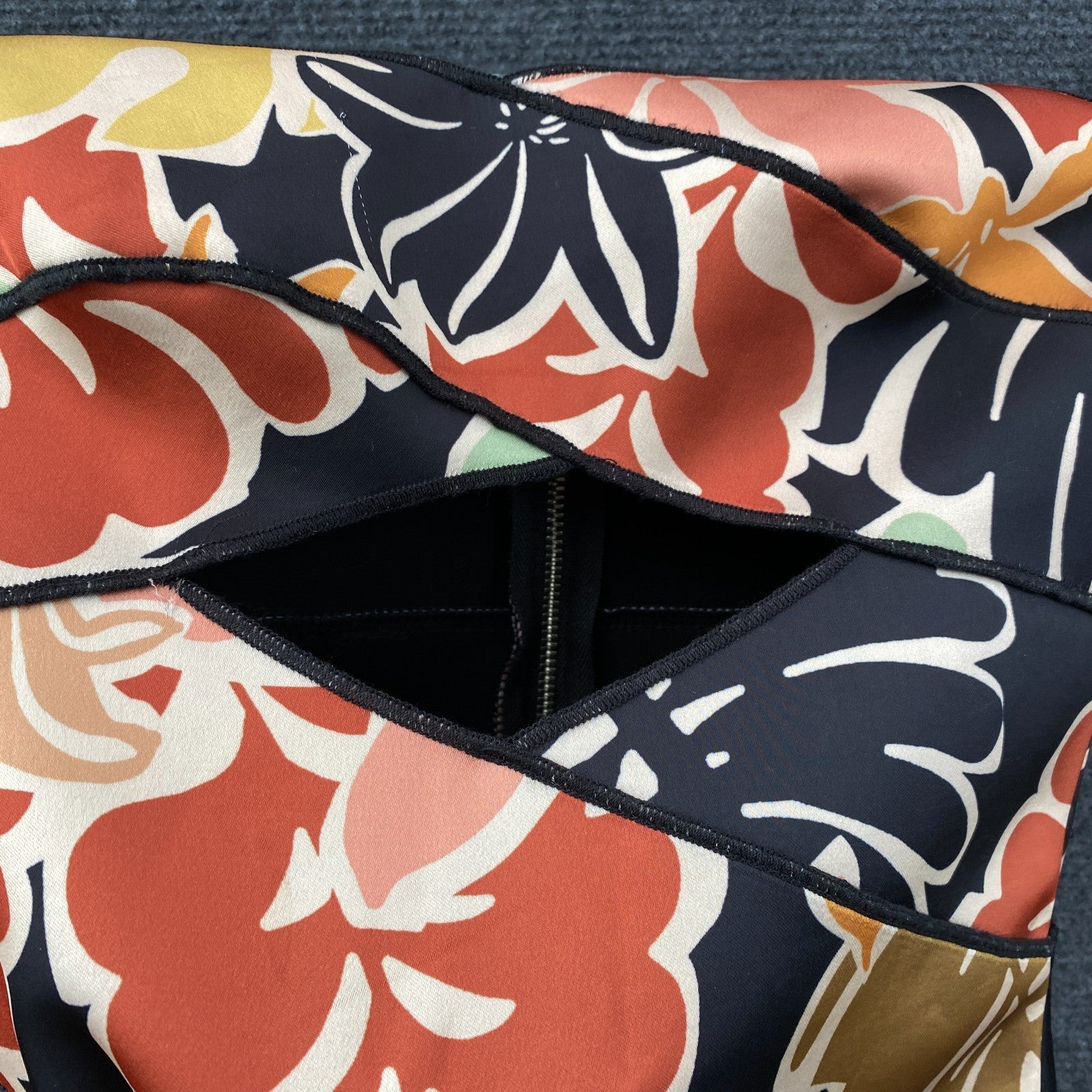 Product photograph [circular:e1b82d5bf5979639]