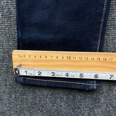 Product photograph [circular:9c2b12f73487e213]