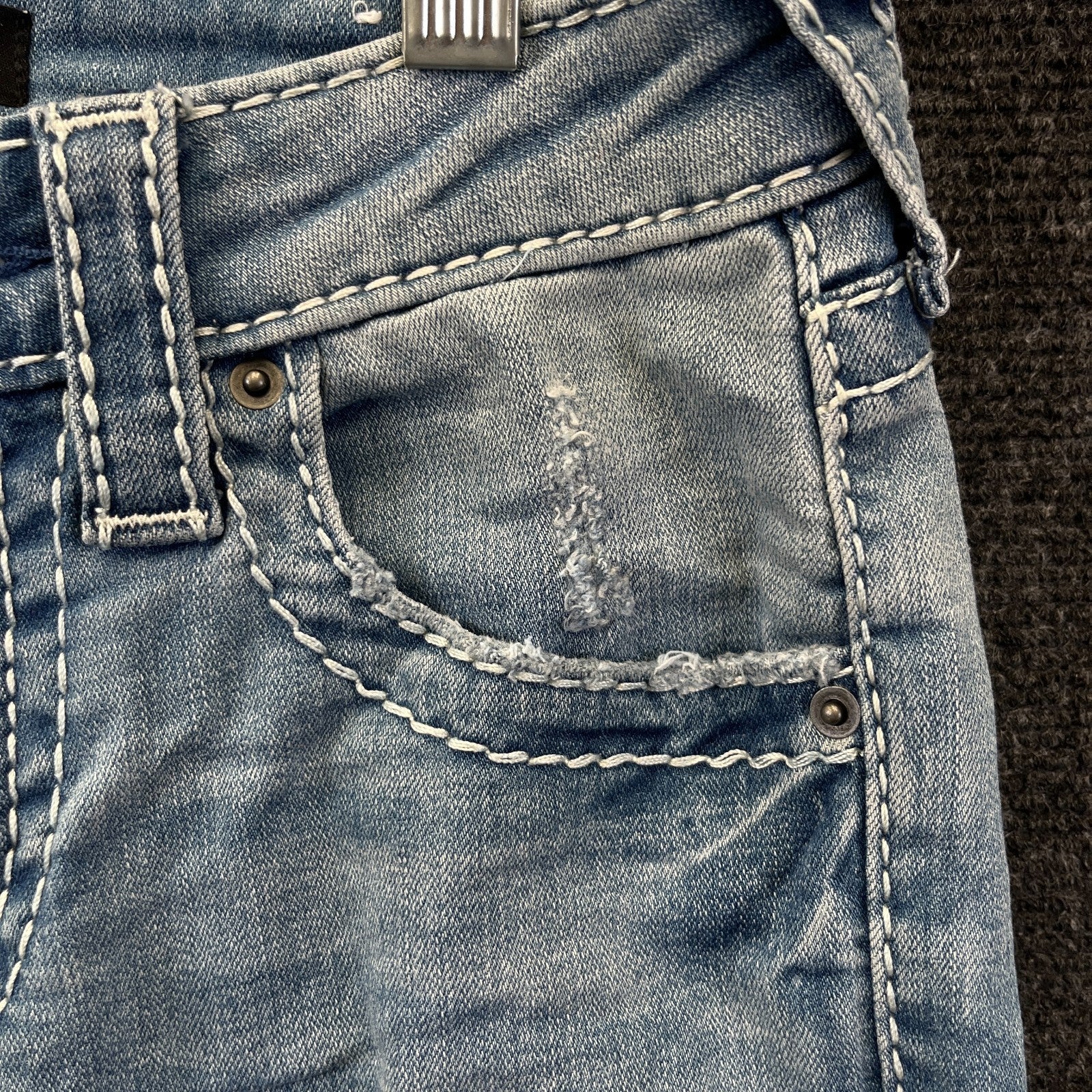 Product photograph [circular:fe410a17fe6c66d6]