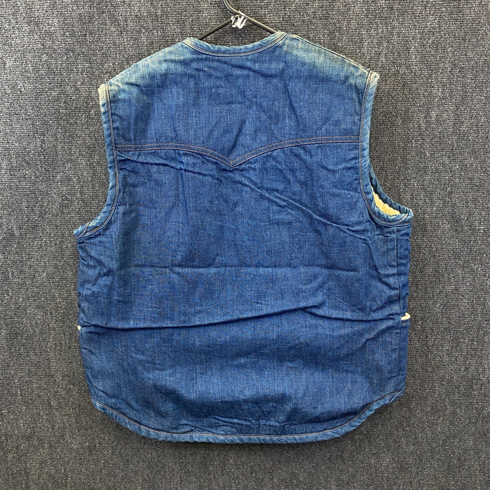 Product photograph [circular:3dca0bb1ce1c7a49]