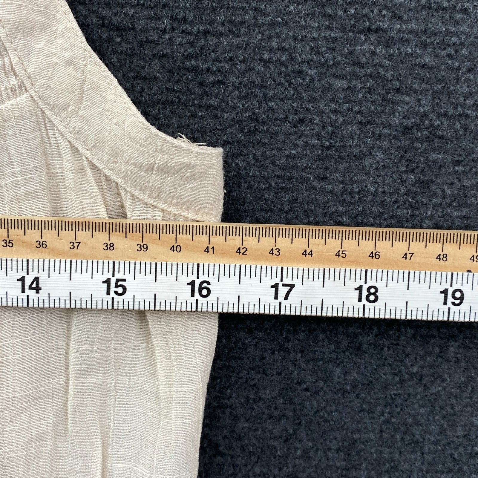 Product photograph [circular:1a050935a940ca7f]