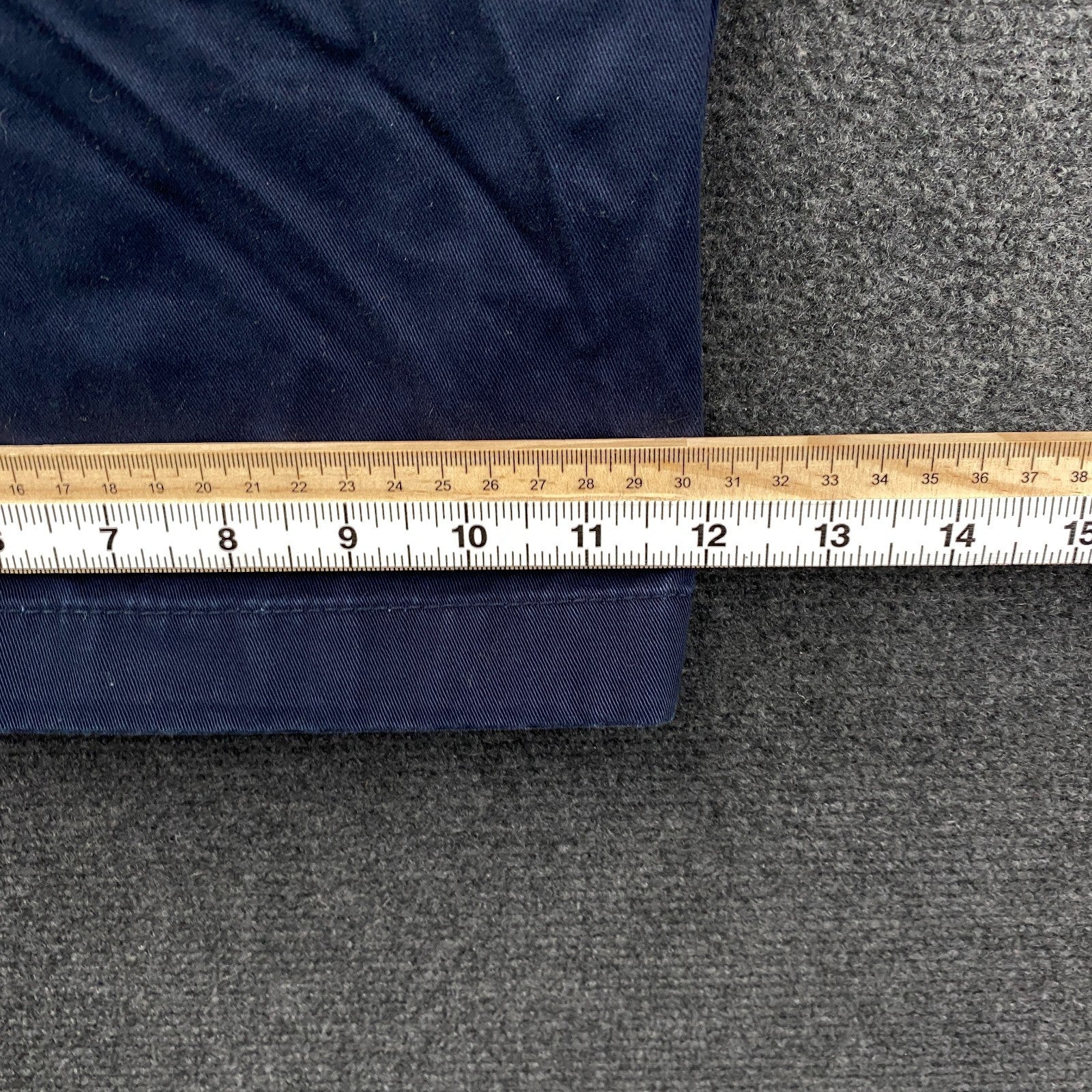 Product photograph [circular:5836af04127c7aec]