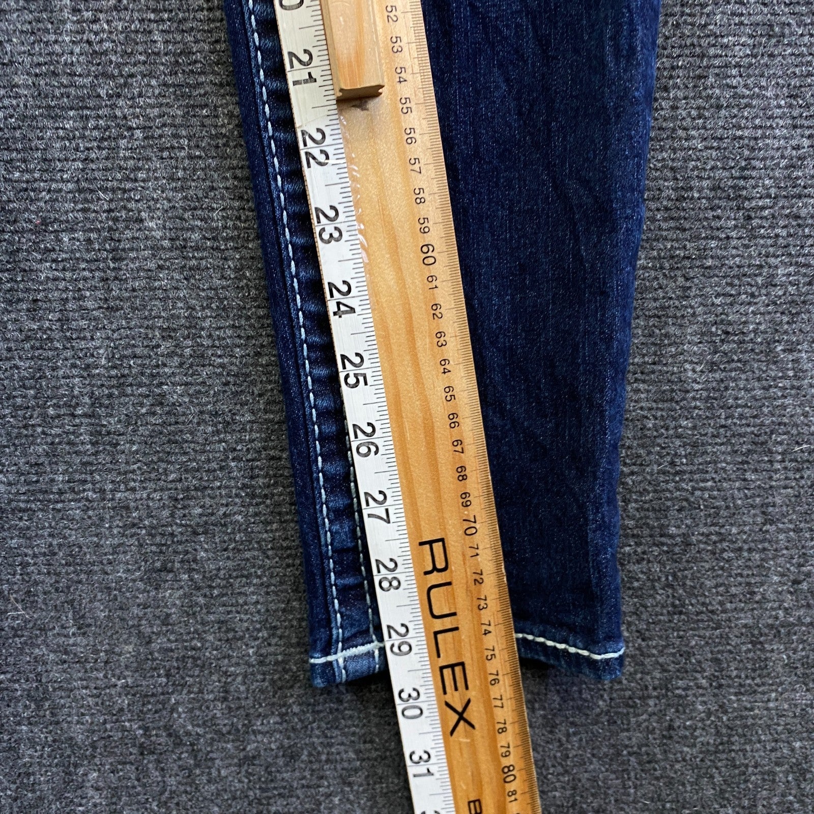 Product photograph [circular:2d1c9c38c42ae486]