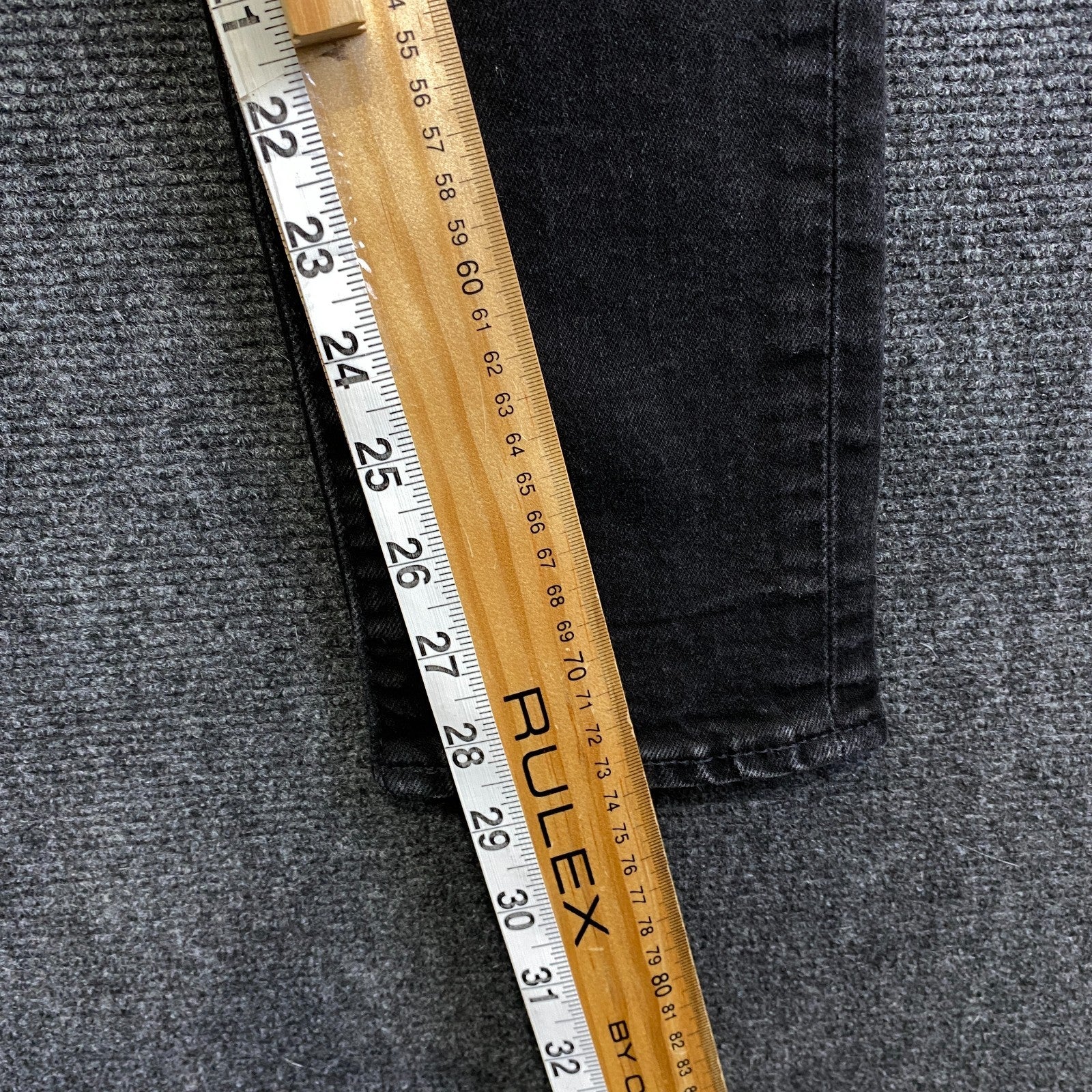 Product photograph [circular:1e32f90bbdd2e707]