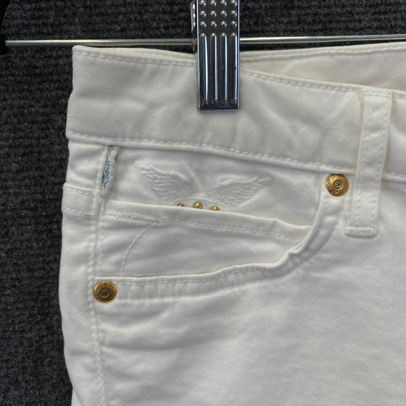 Product photograph [circular:37871bbb46b16a6d]