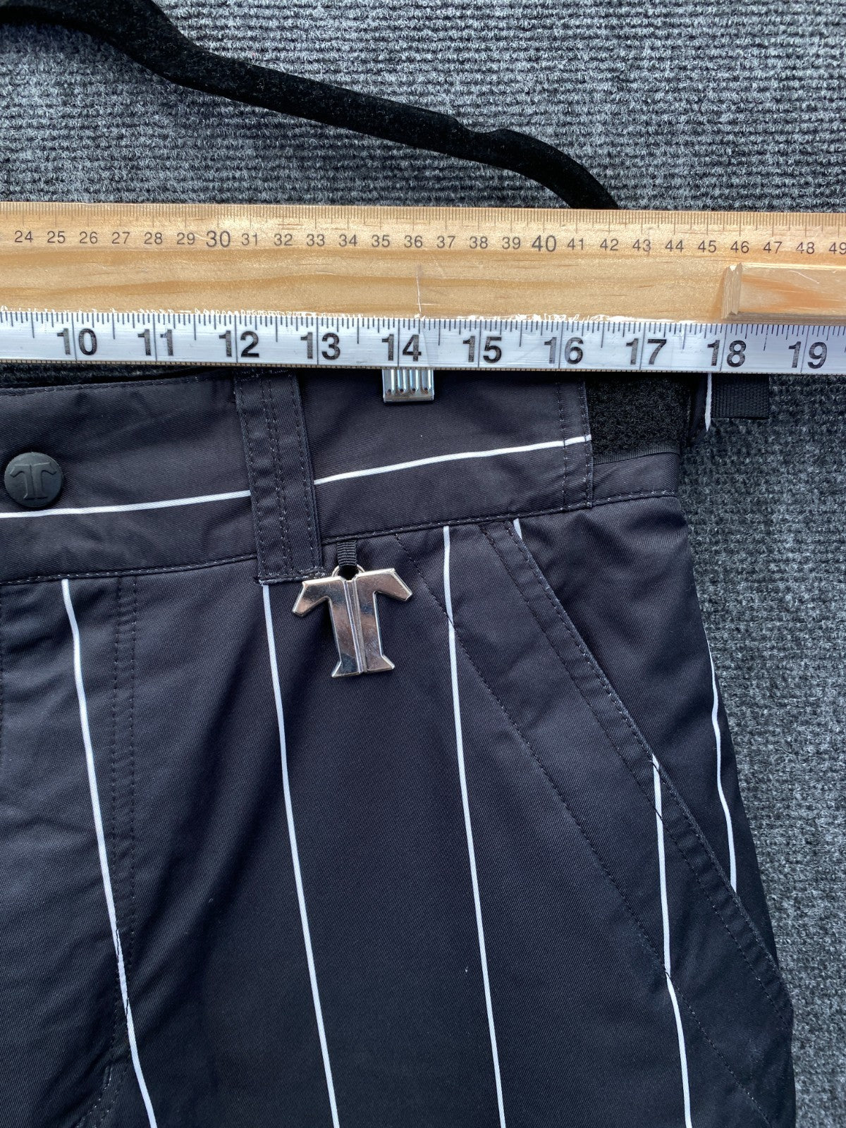 Product photograph [circular:8fdbc9cb8e175a5a]