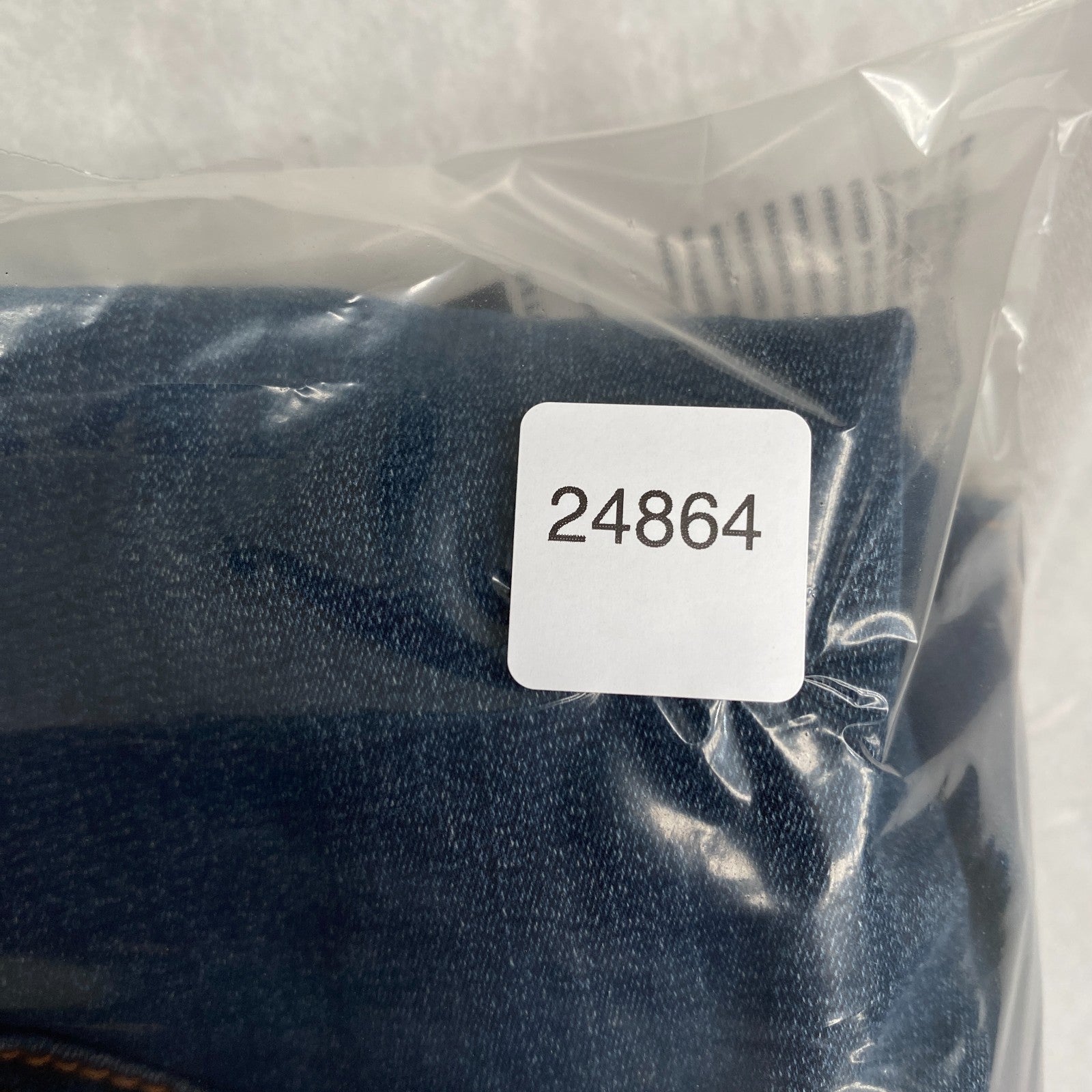 Product photograph [circular:1f068253e7d16072]