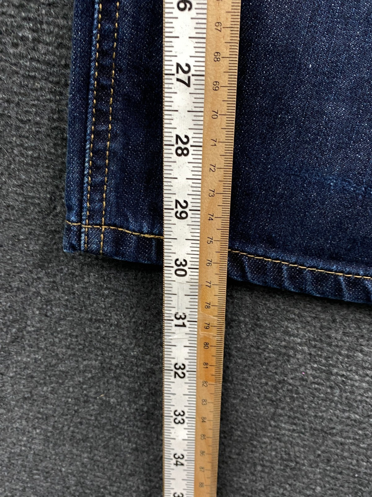 Product photograph [circular:bd4ab235d569725e]