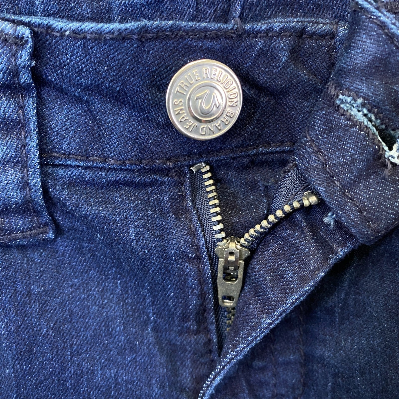 Product photograph [circular:552c7914d0e745f7]