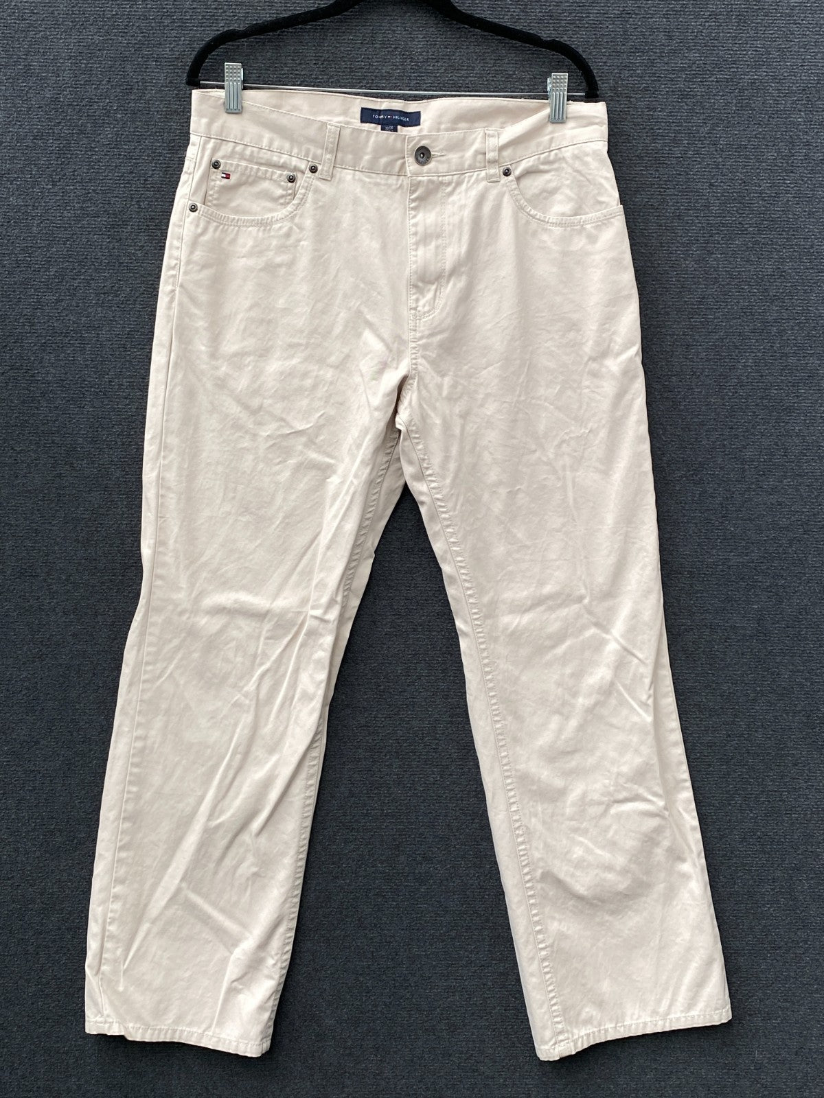 Product photograph [circular:e864ab0ee46fb404]
