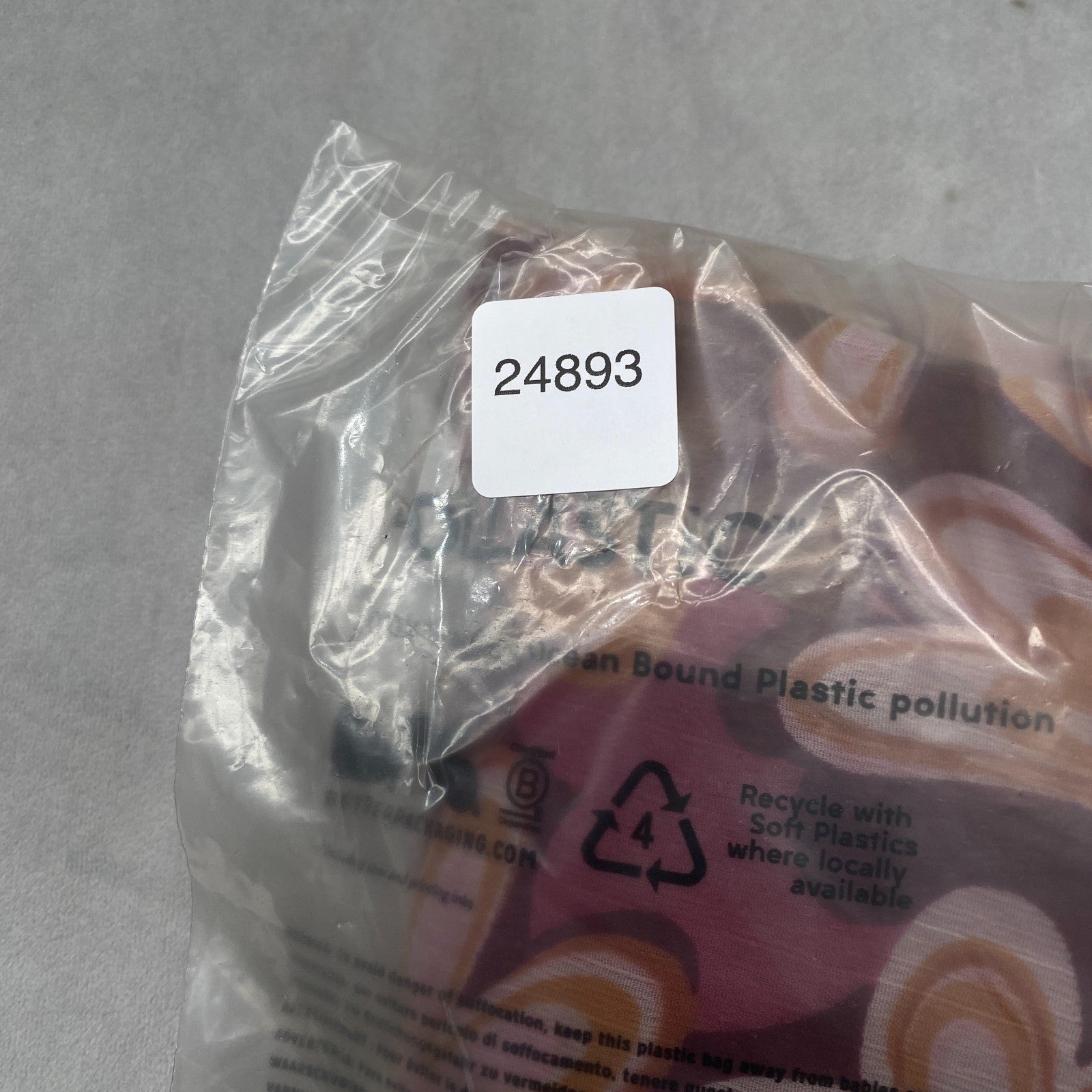 Product photograph [circular:f3f4e15491121a83]