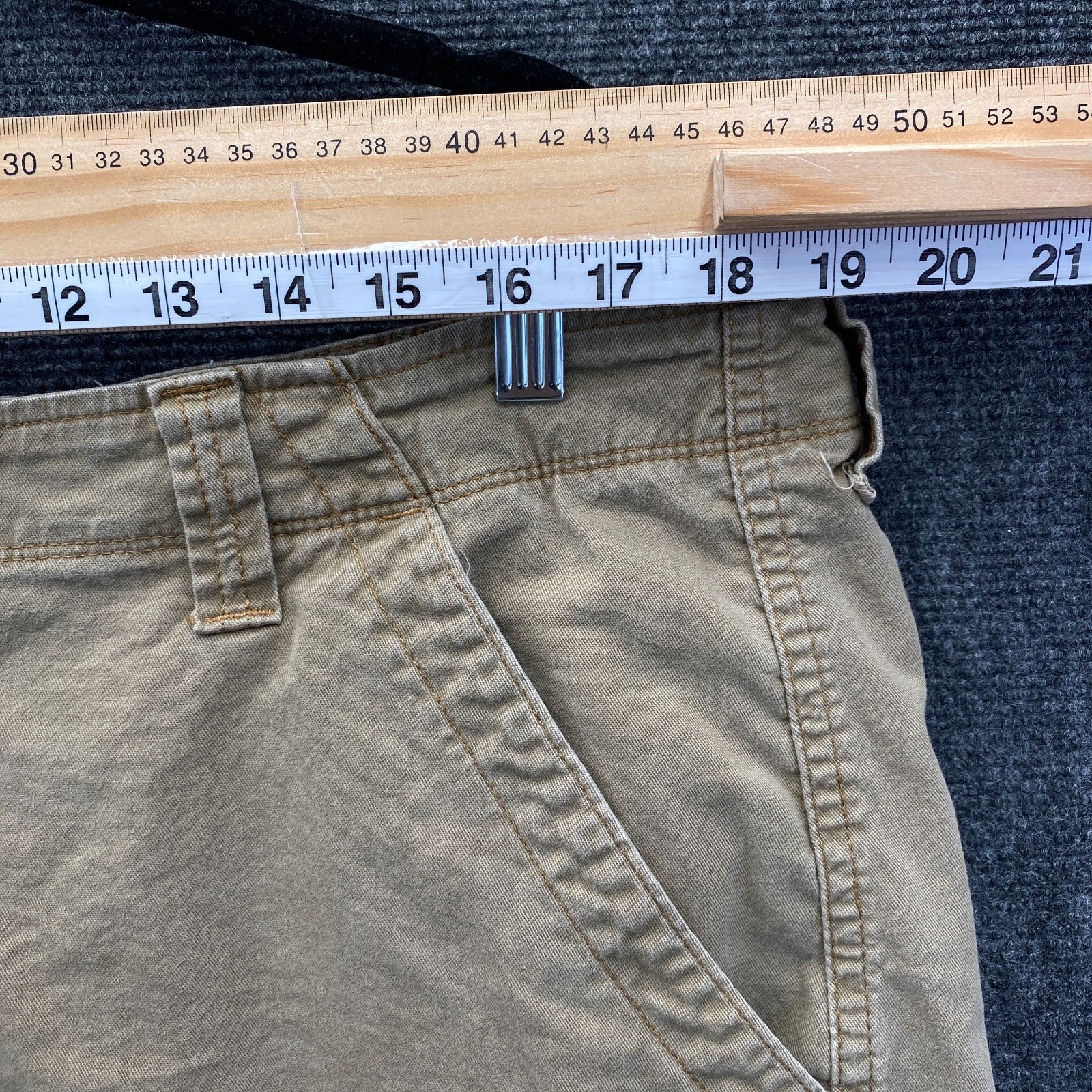Product photograph [circular:0766b01a1920d18a]
