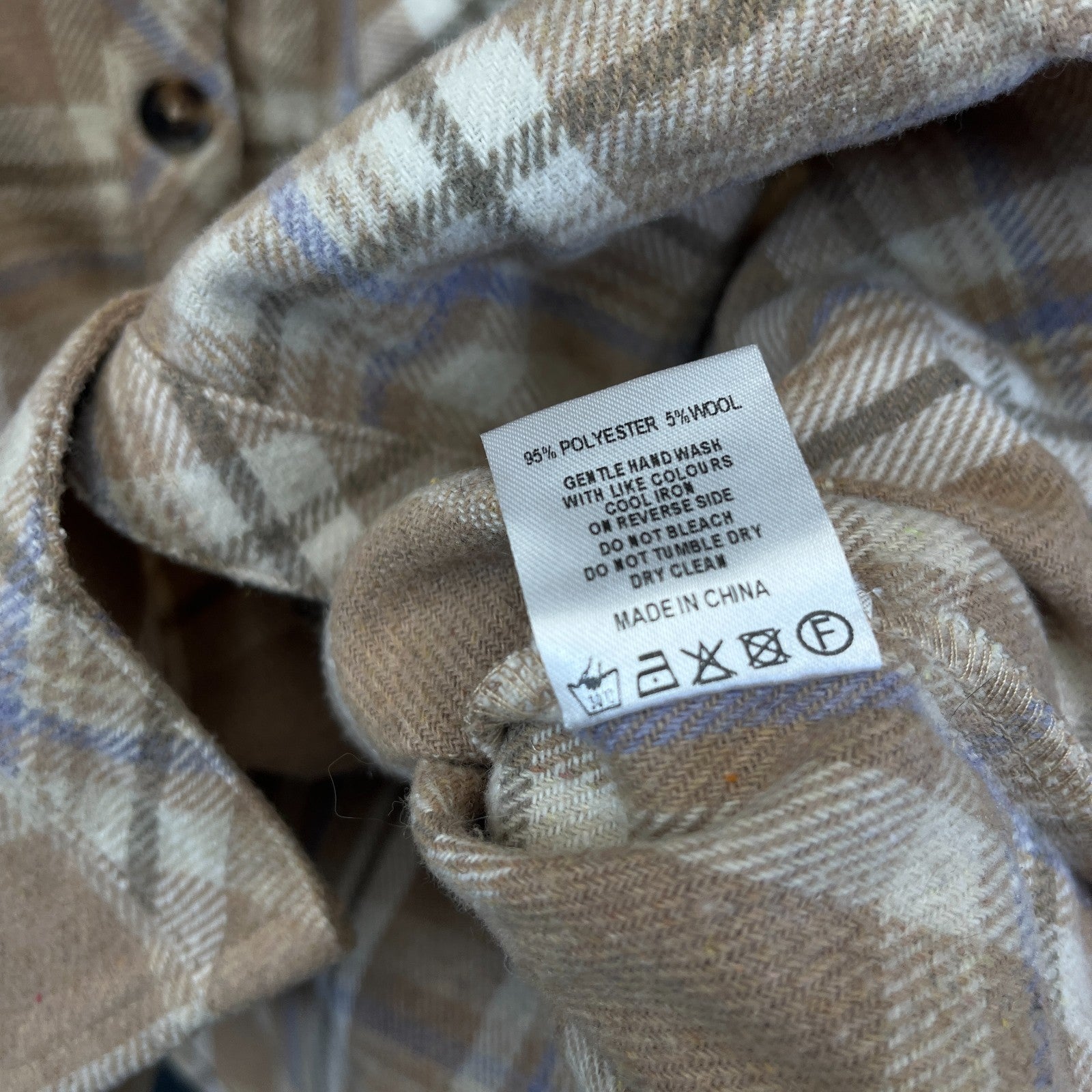 Product photograph [circular:409ac32d16dcd7e3]