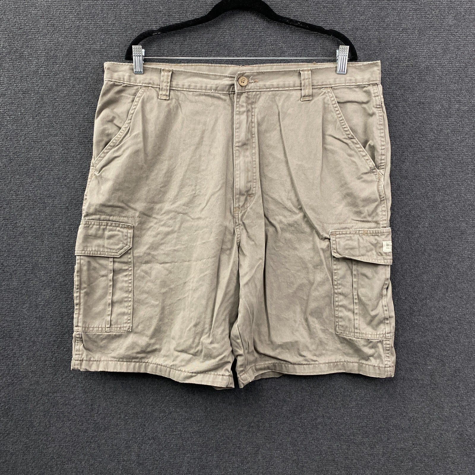 Product photograph [circular:70a3c2db5f77c80a]