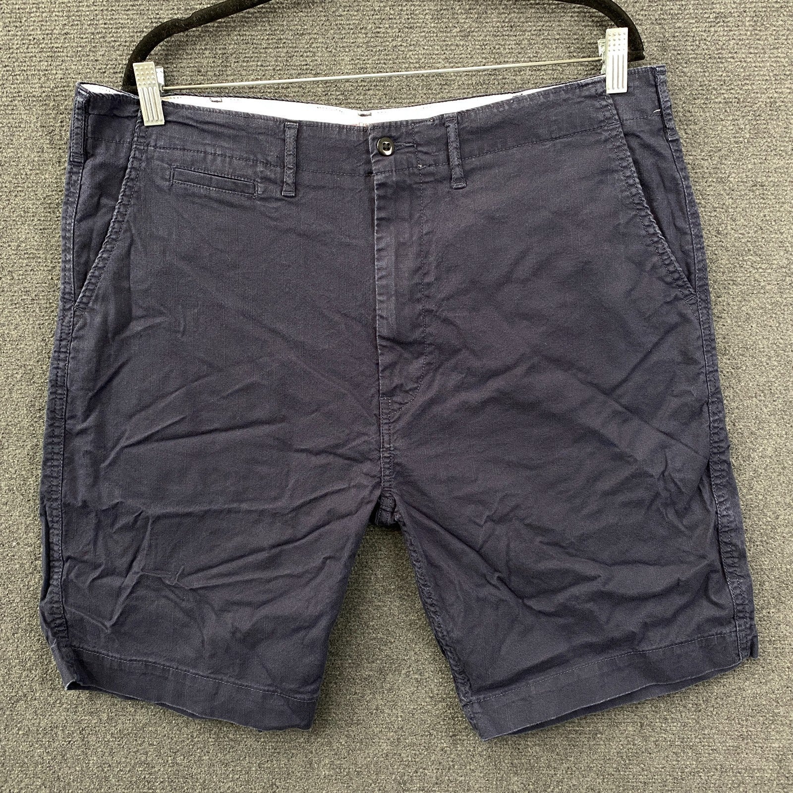 Product photograph [circular:fb42372781707a09]