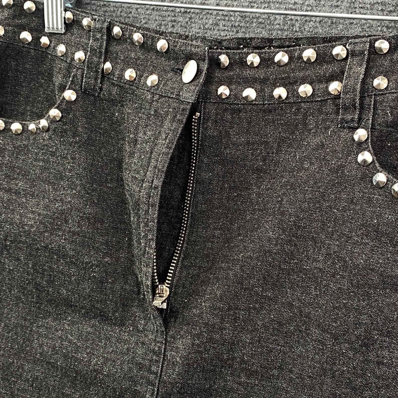 Product photograph [circular:666d96e1399d78c4]