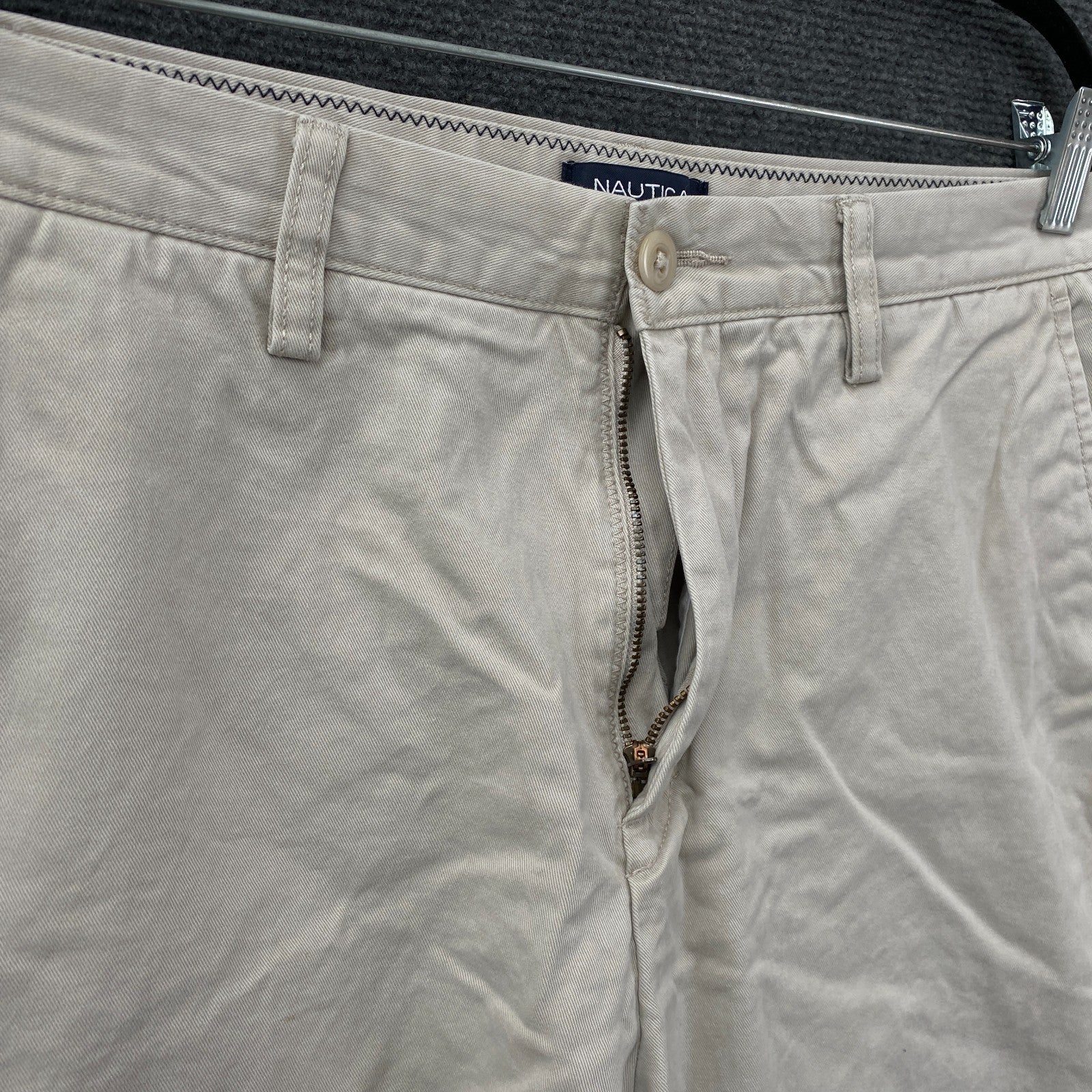 Product photograph [circular:f38a91258d59c395]