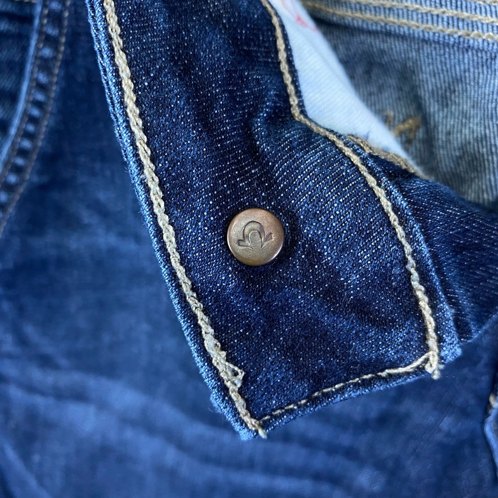 Product photograph [circular:5641117d0c724616]