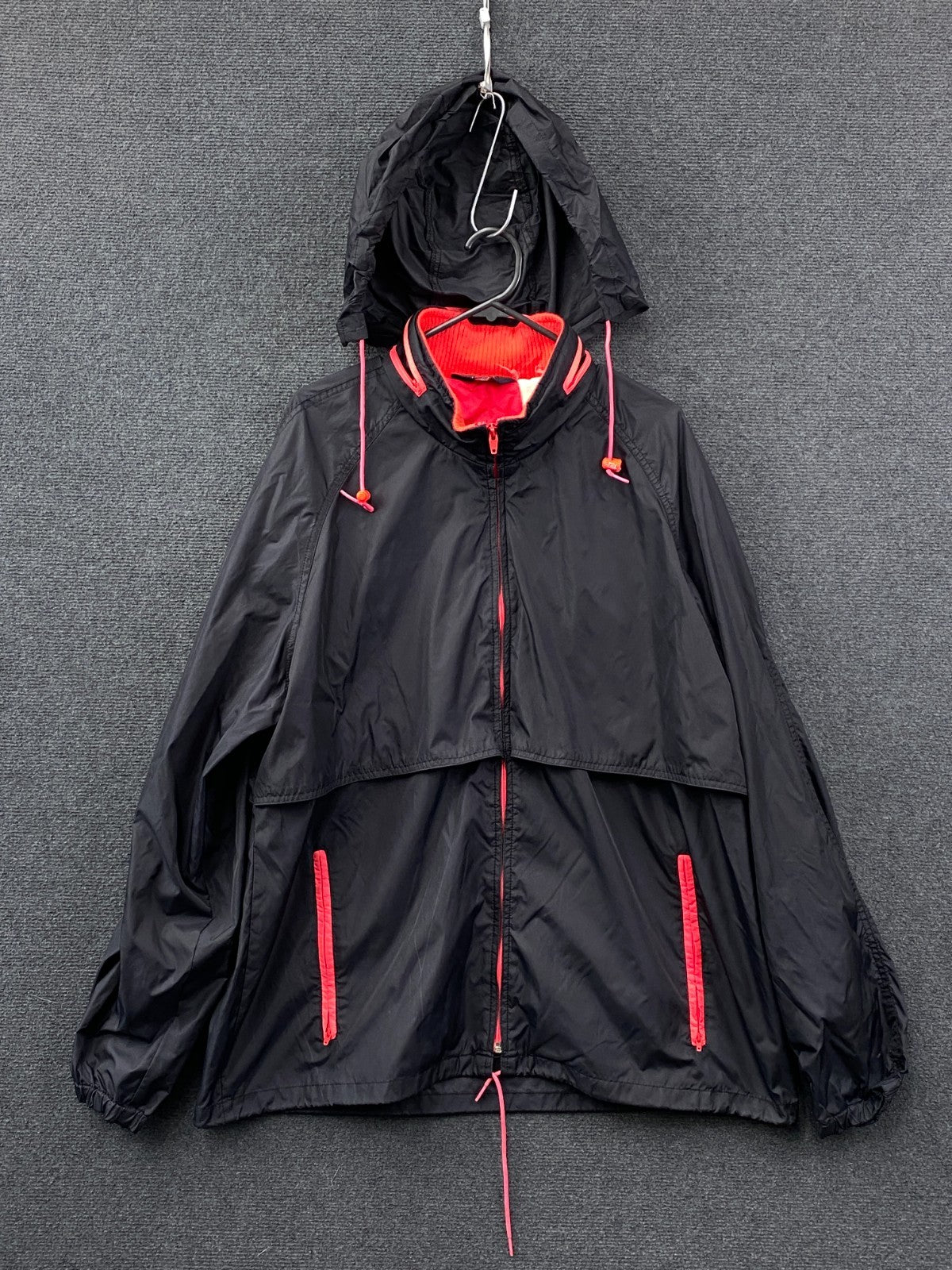 Product photograph [circular:e1a1fc2b94658e12]