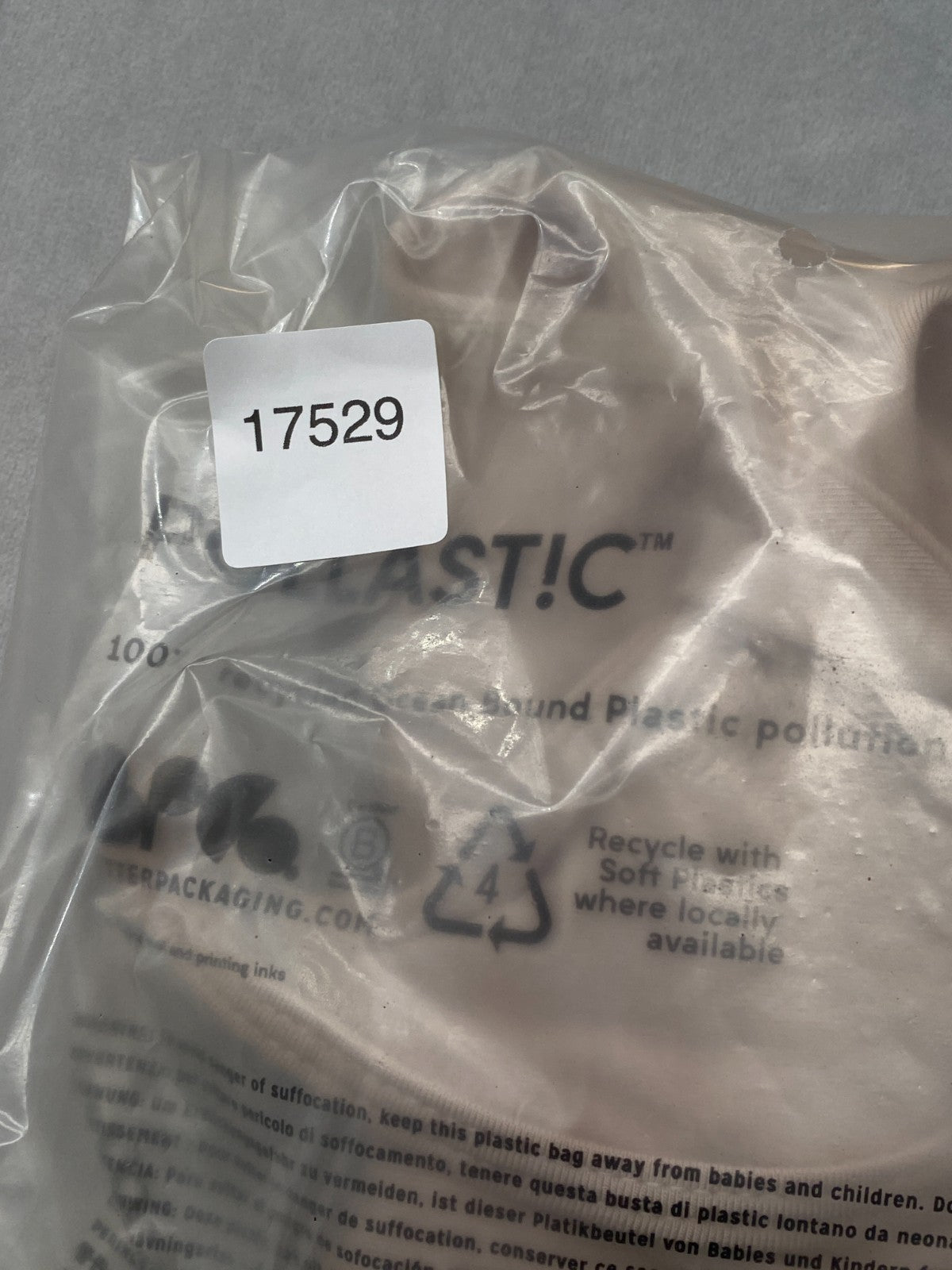 Product photograph [circular:4c3ff5a6d677cc94]