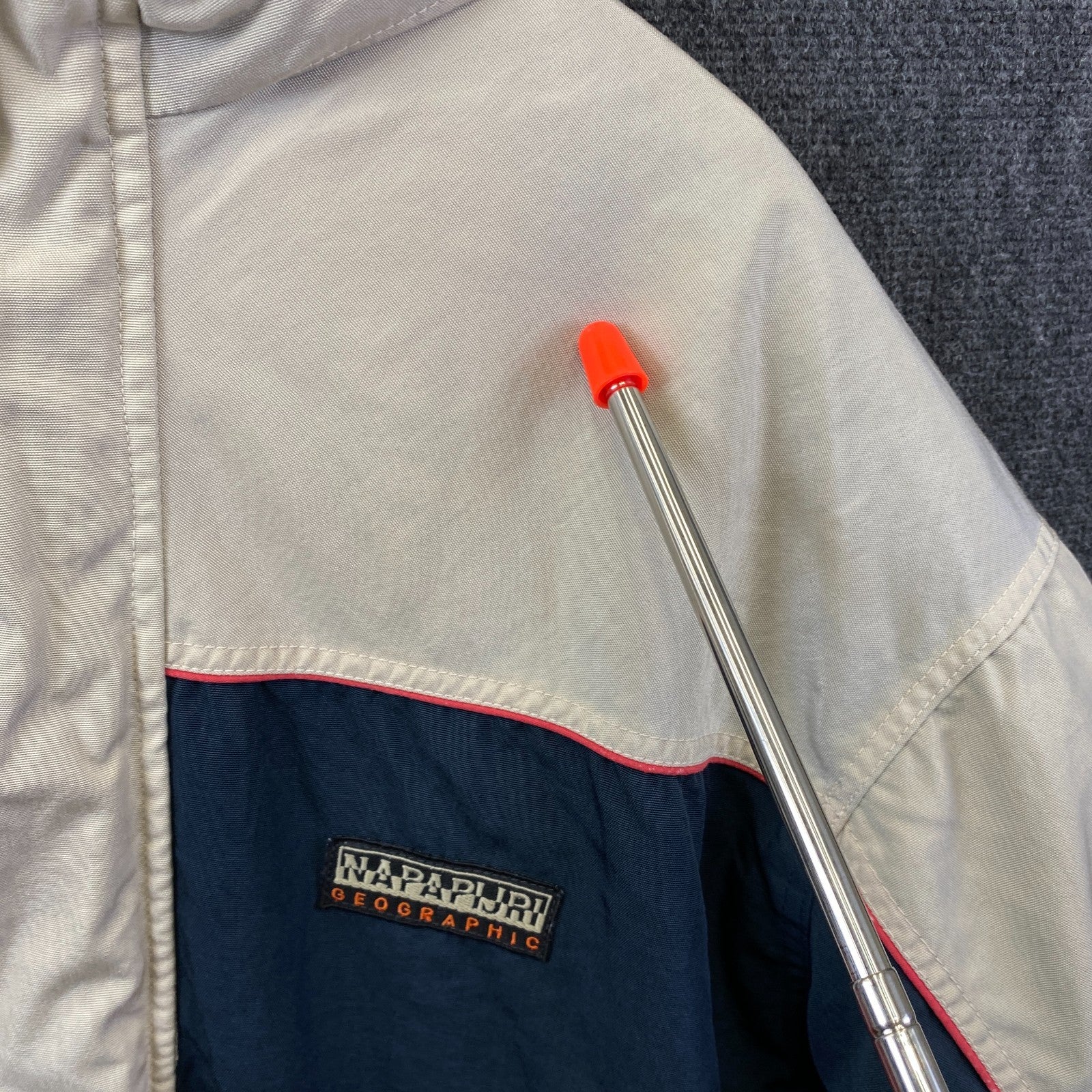 Product photograph [circular:03f8d10bc82bcec6]